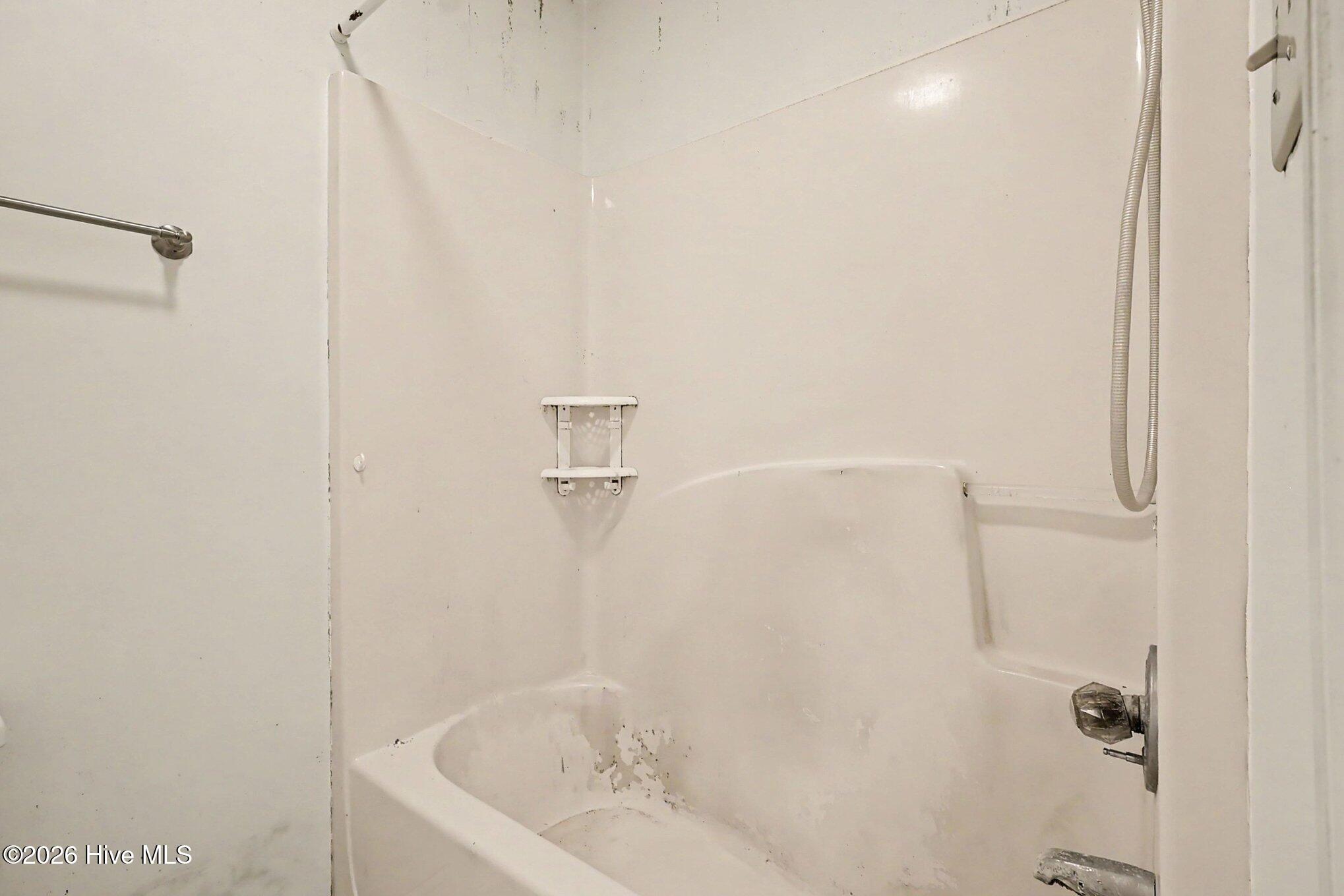 204 Sebastian Way Property Photo 27