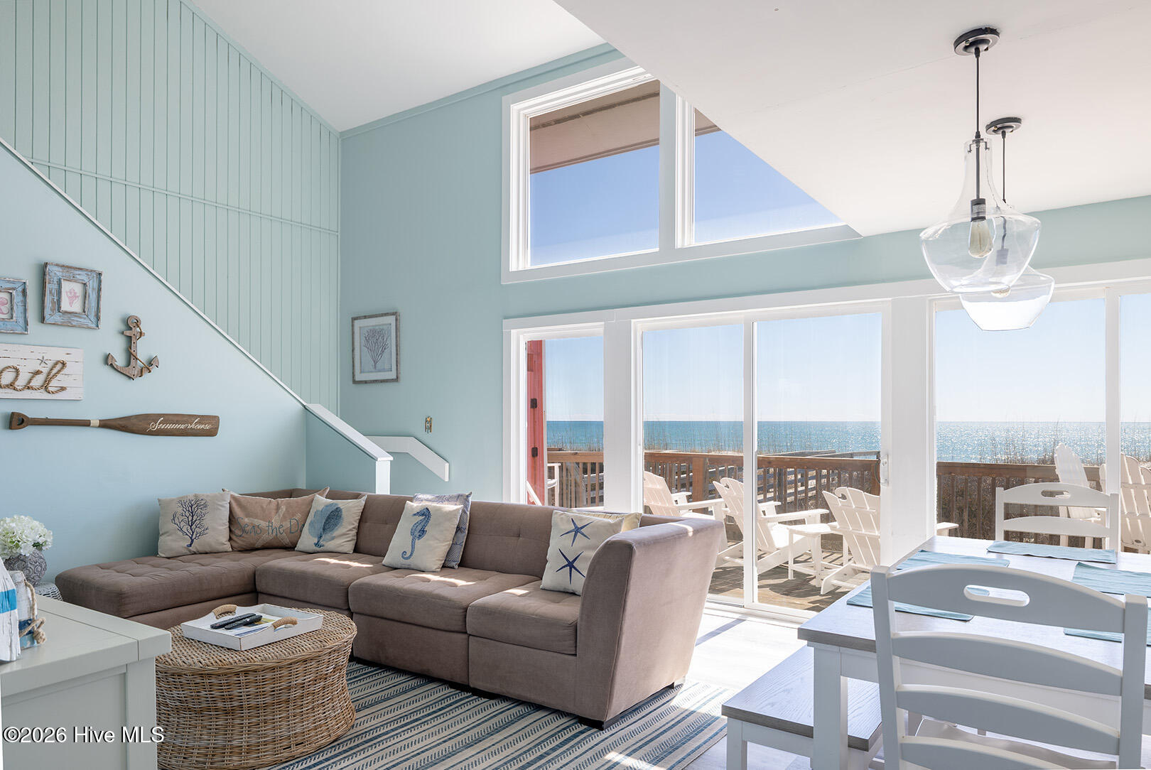 1509 Ocean Drive West Property Photo 4