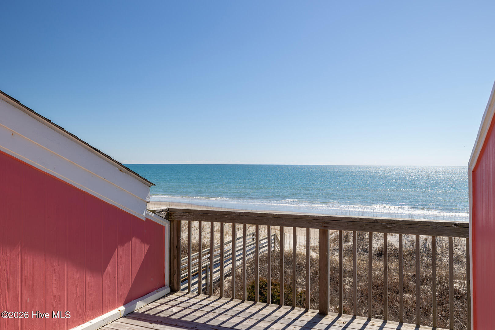 1509 Ocean Drive West Property Photo 11