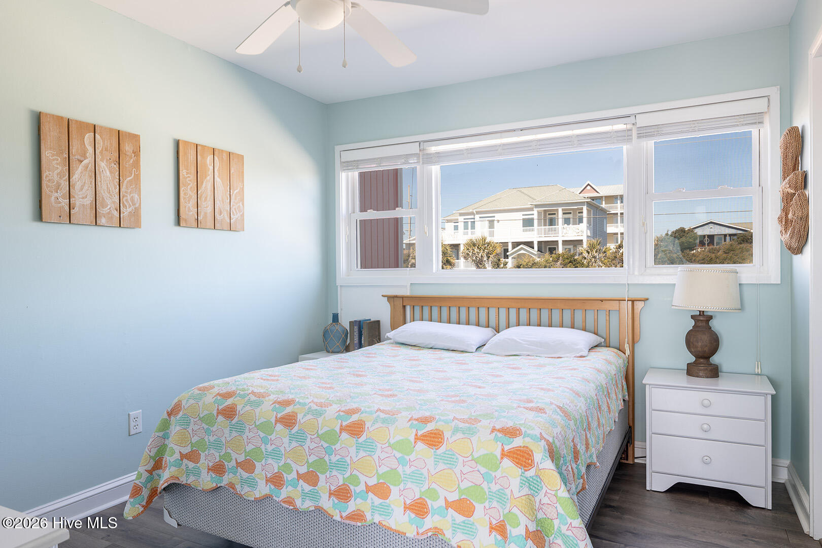 1509 Ocean Drive West Property Photo 14