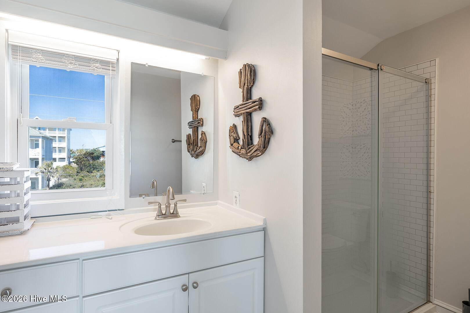 1509 Ocean Drive West Property Photo 15