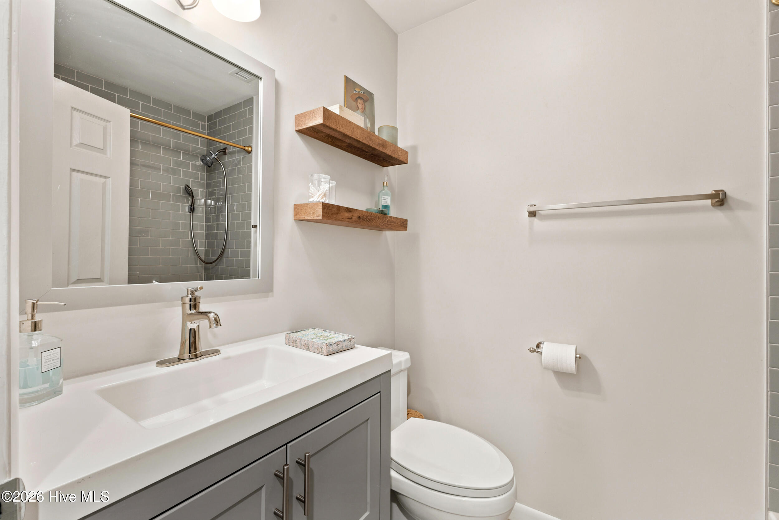 5137 Lord Byron Road Property Photo 21