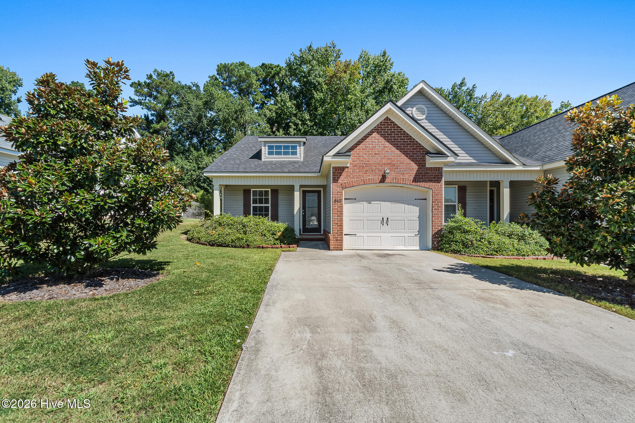 810 Whispering Willow Court Property Photo 1