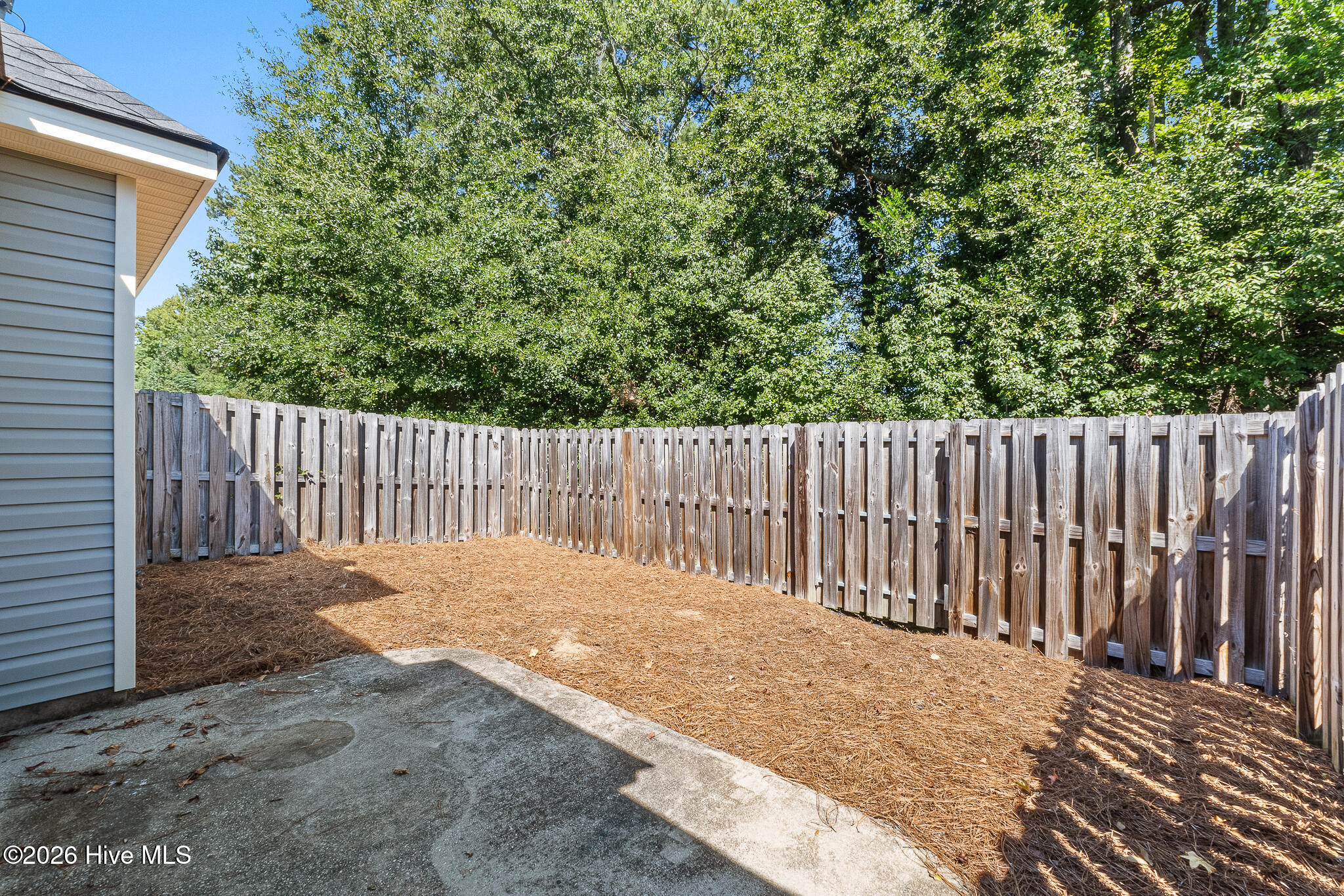 810 Whispering Willow Court Property Photo 19