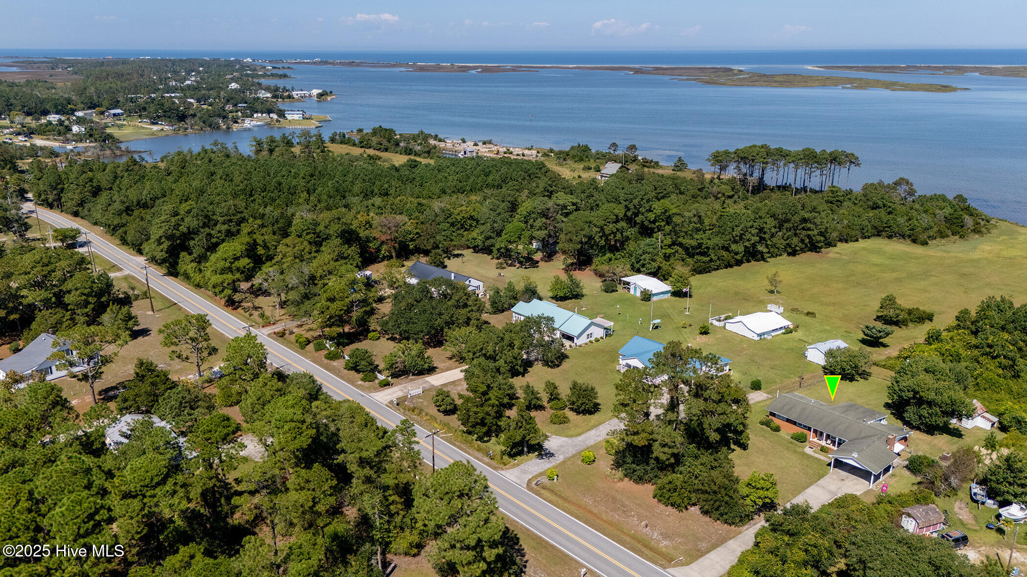 2596 Cedar Island Road Property Photo 3