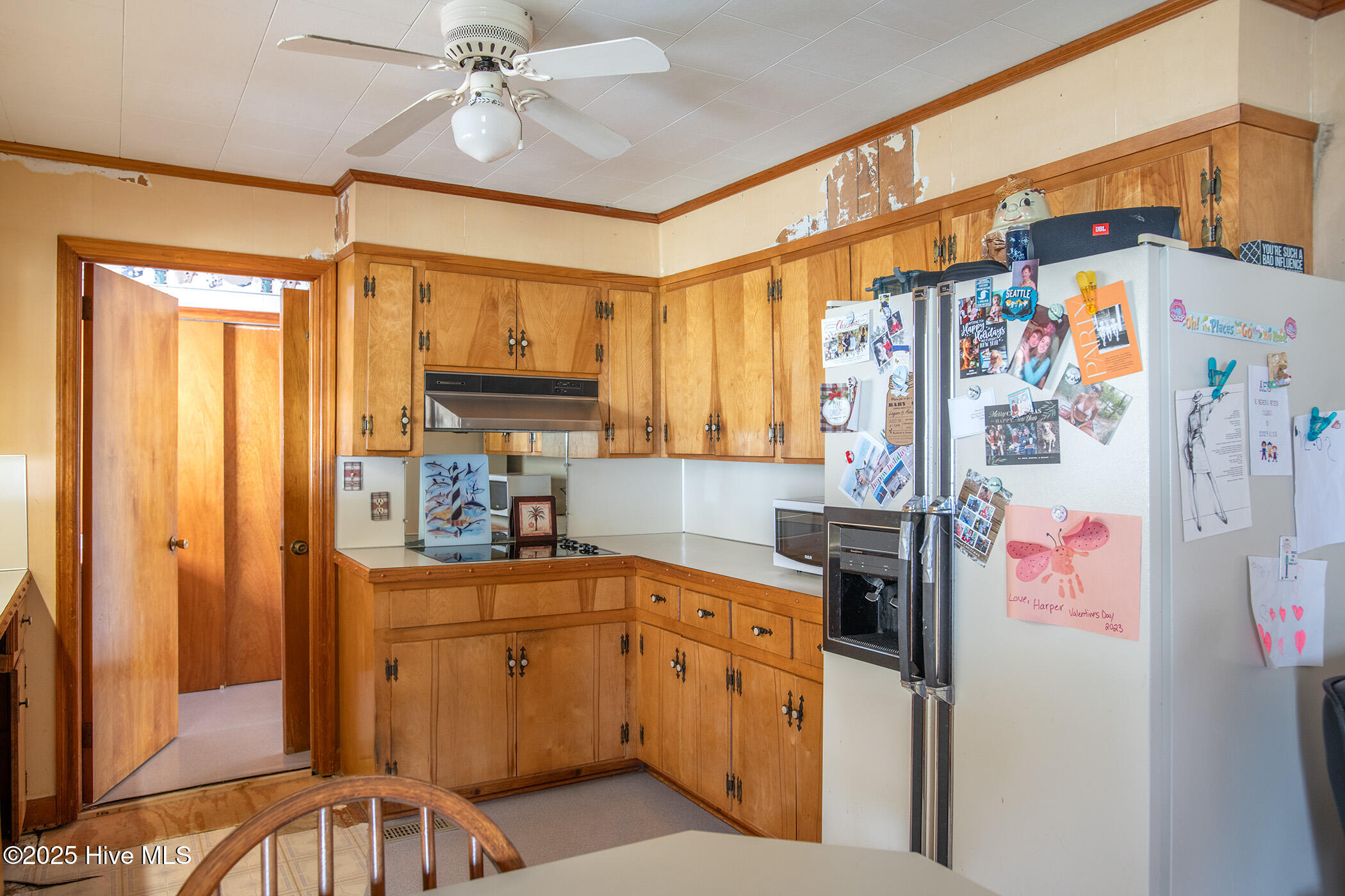 2596 Cedar Island Road Property Photo 12