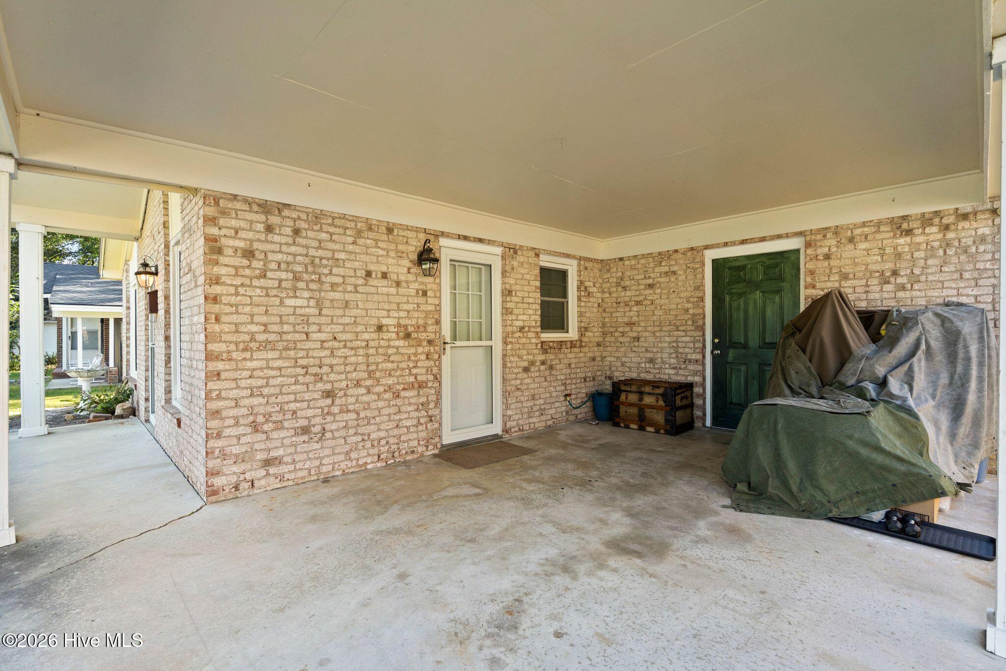 354 Mercer Avenue Property Photo 20