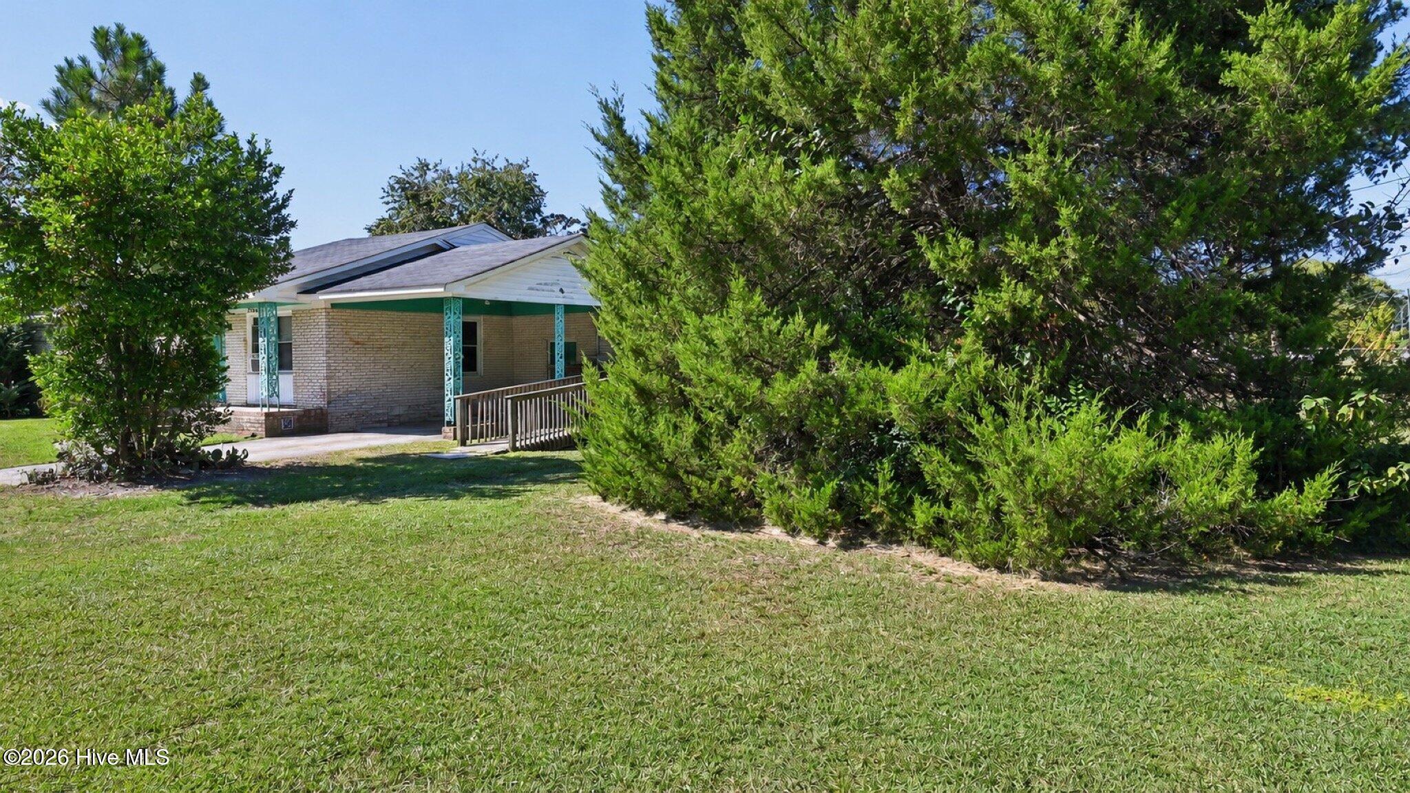 2540 Rosewood Drive Property Photo 4