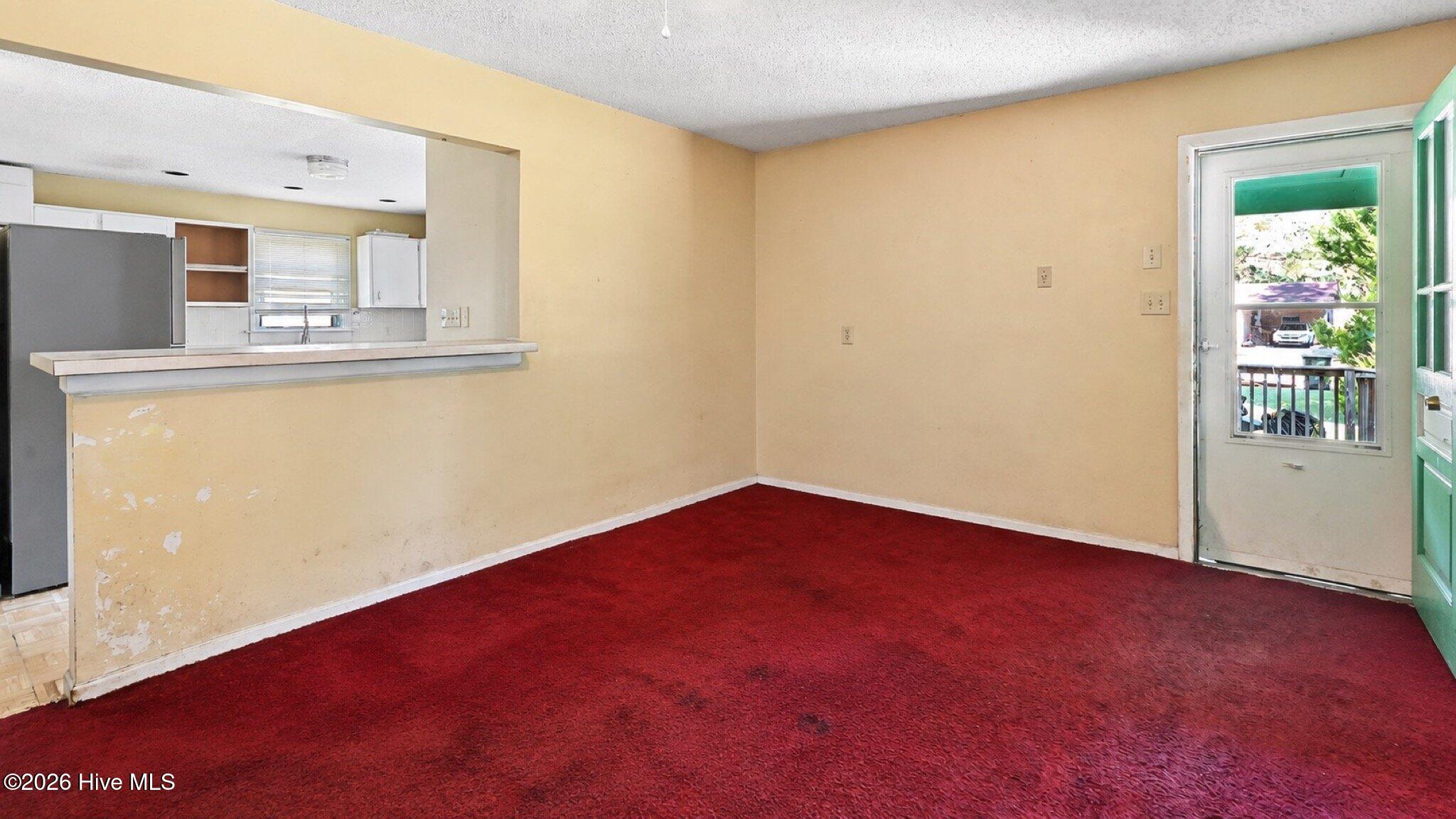 2540 Rosewood Drive Property Photo 11