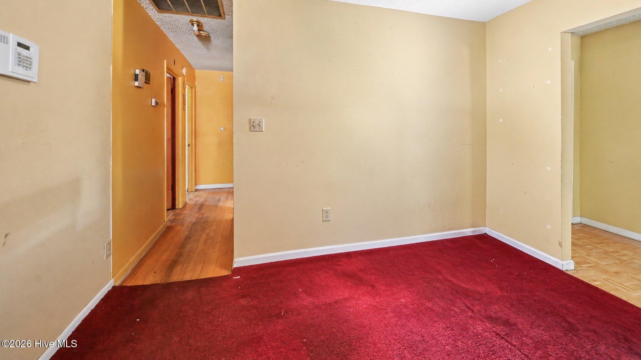 2540 Rosewood Drive Property Photo 14