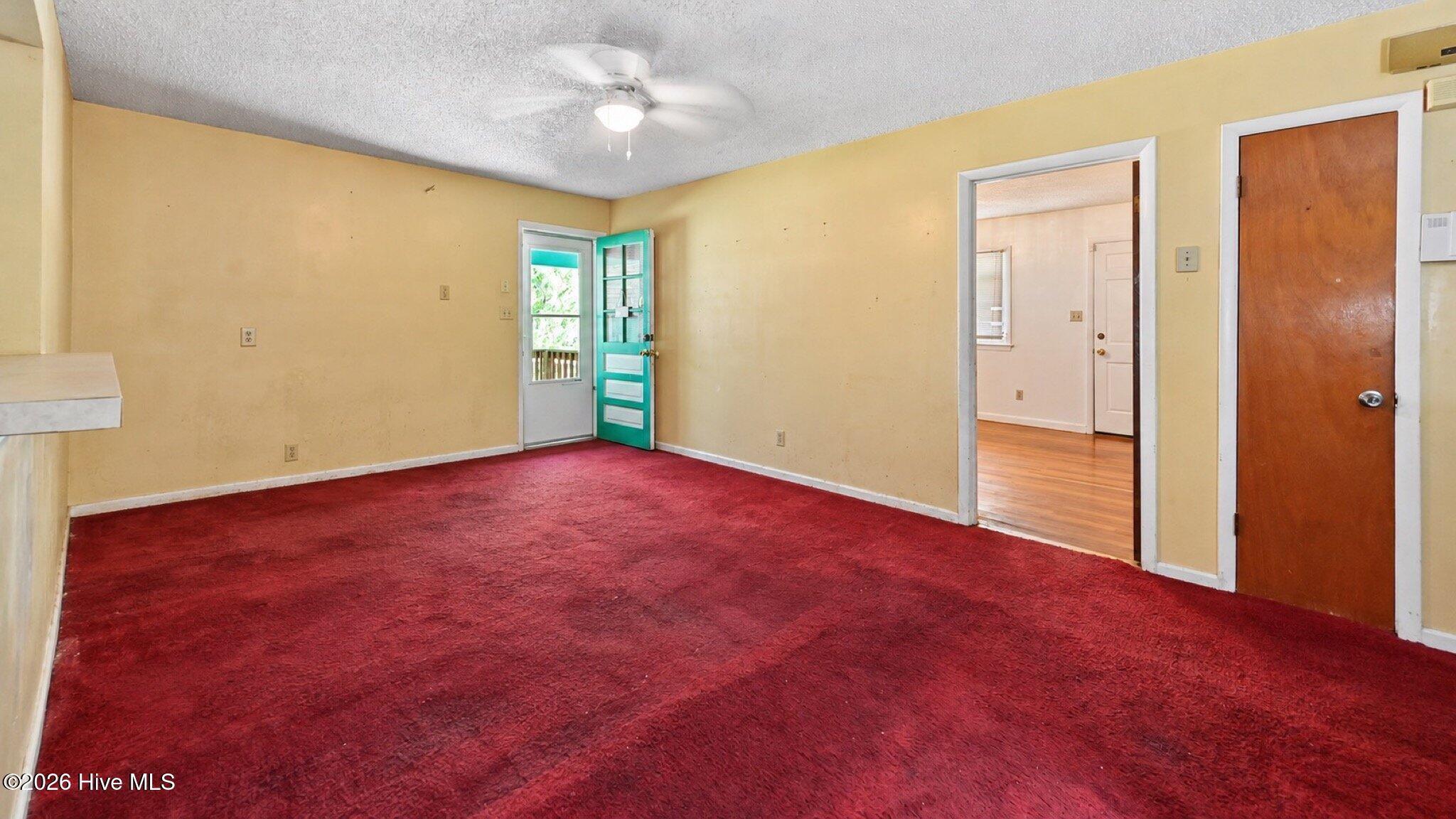 2540 Rosewood Drive Property Photo 16
