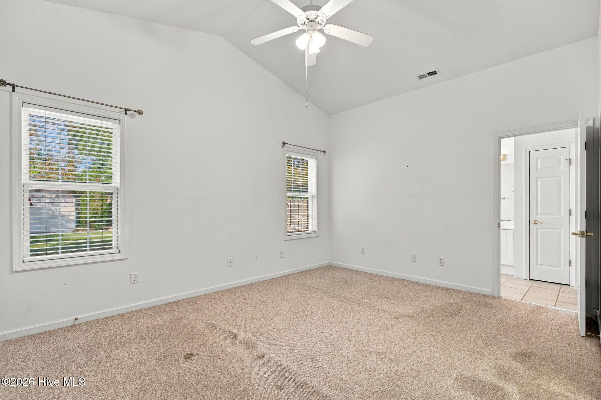 4940 Coronado Drive Property Photo 19