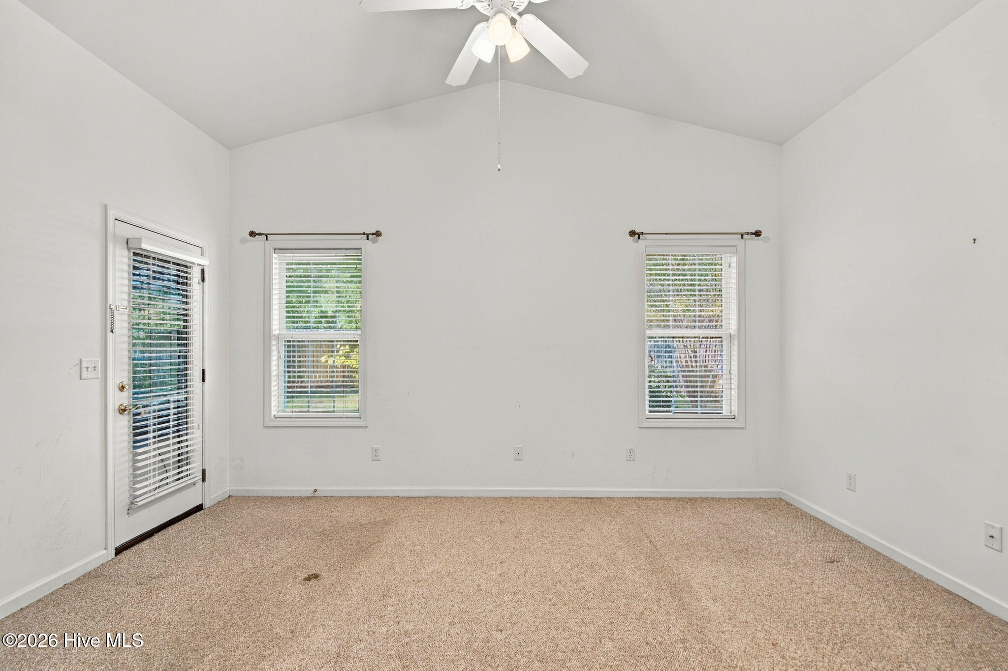 4940 Coronado Drive Property Photo 21