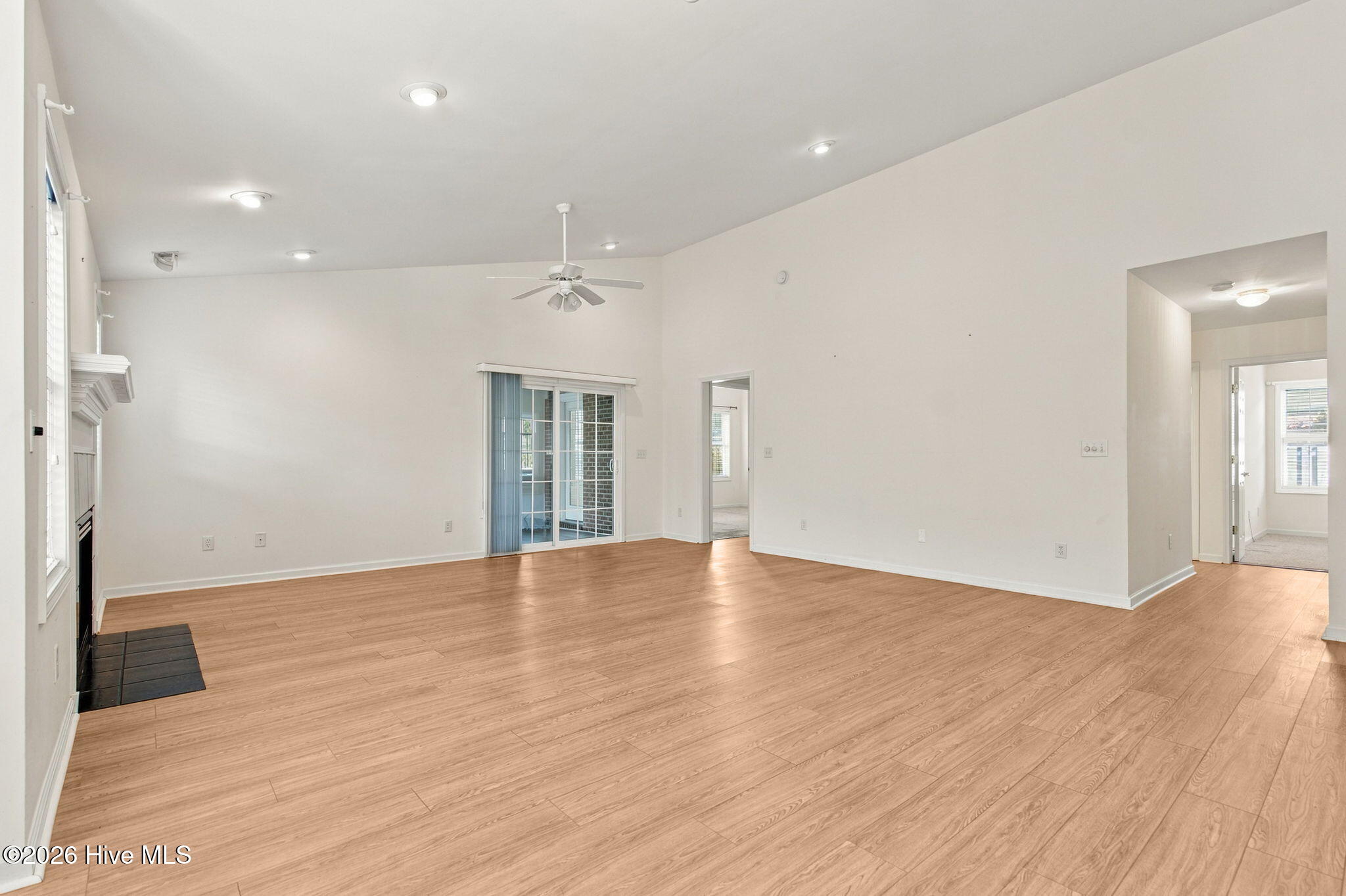 4940 Coronado Drive Property Photo 36
