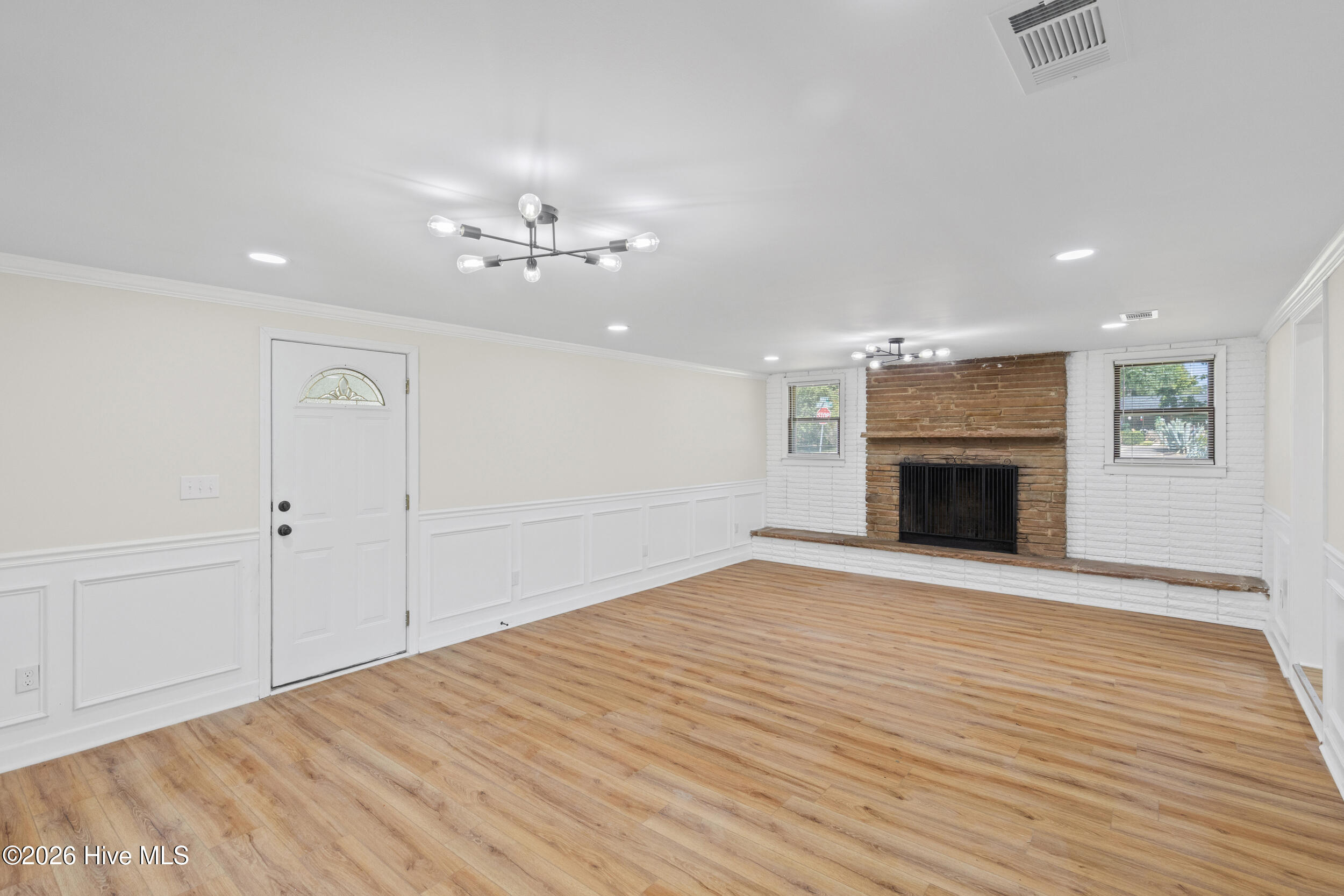 2154 Silverdale Road Property Photo 14