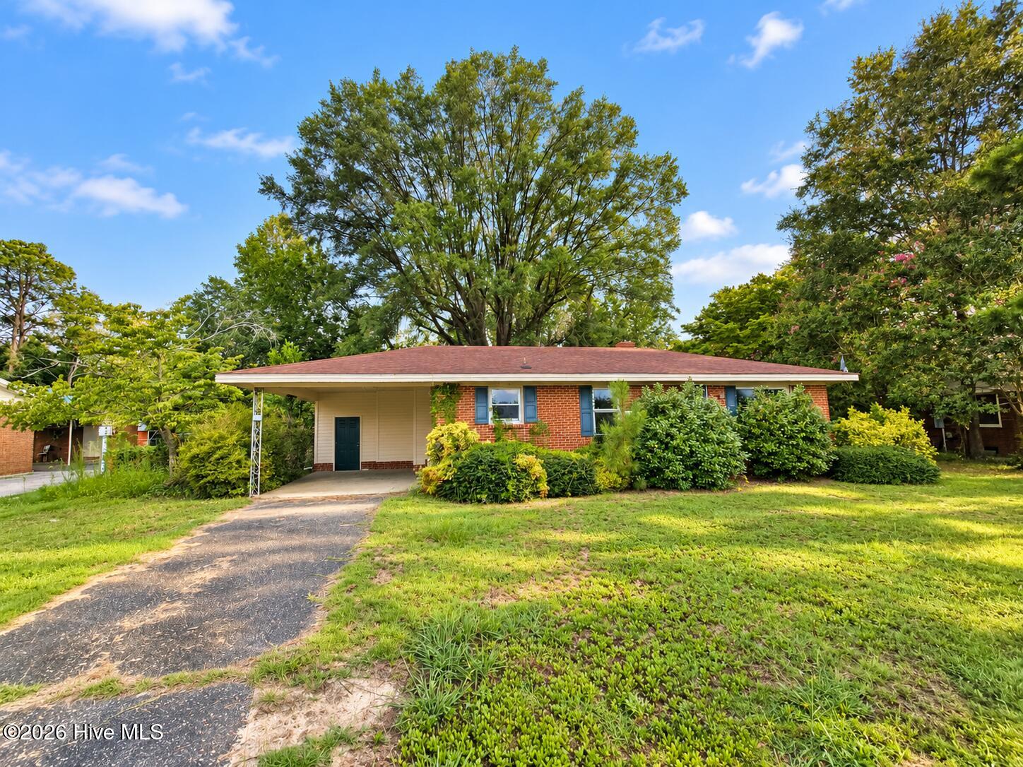 3100 Summit Road Property Photo 1