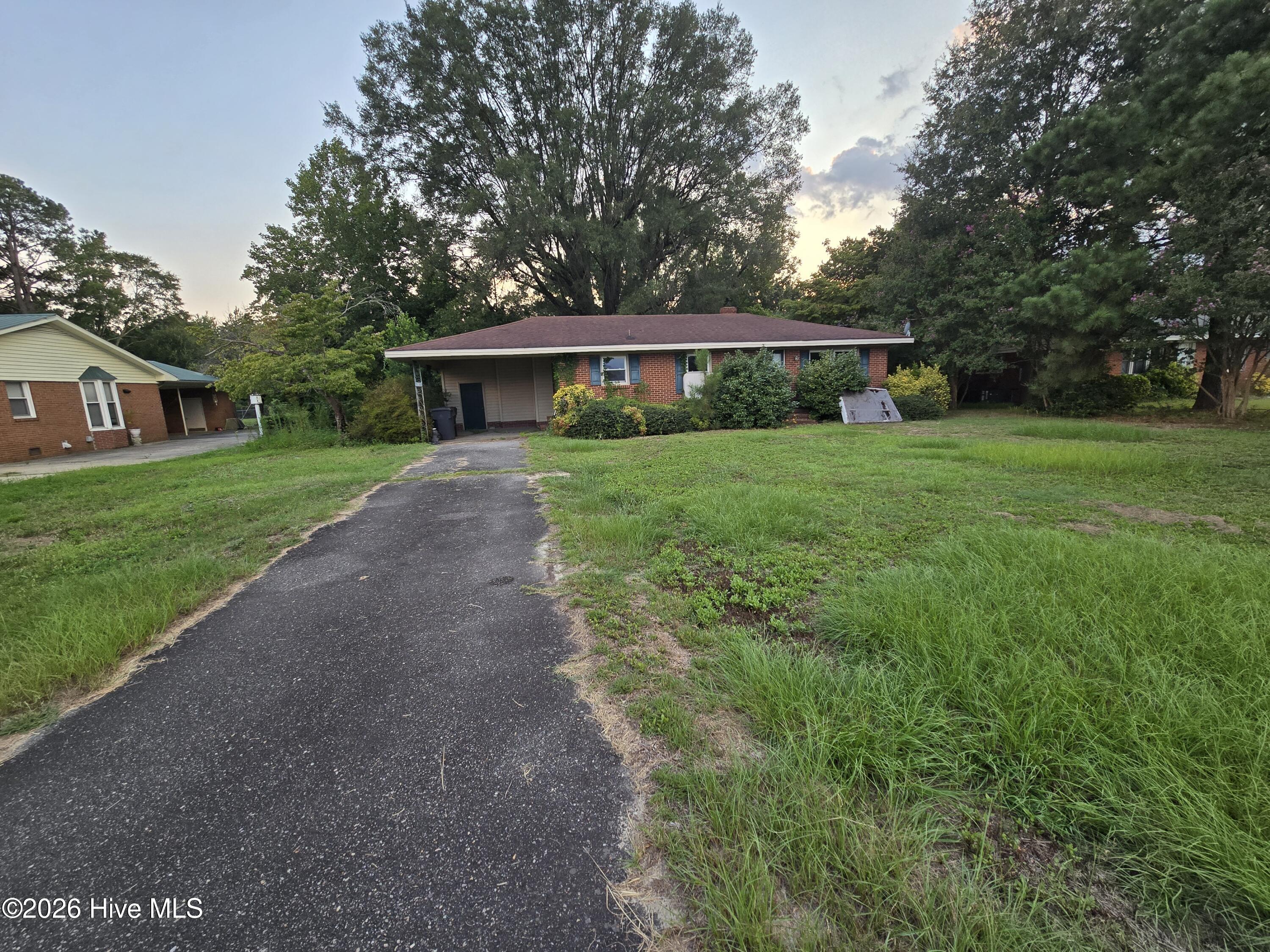 3100 Summit Road Property Photo 2