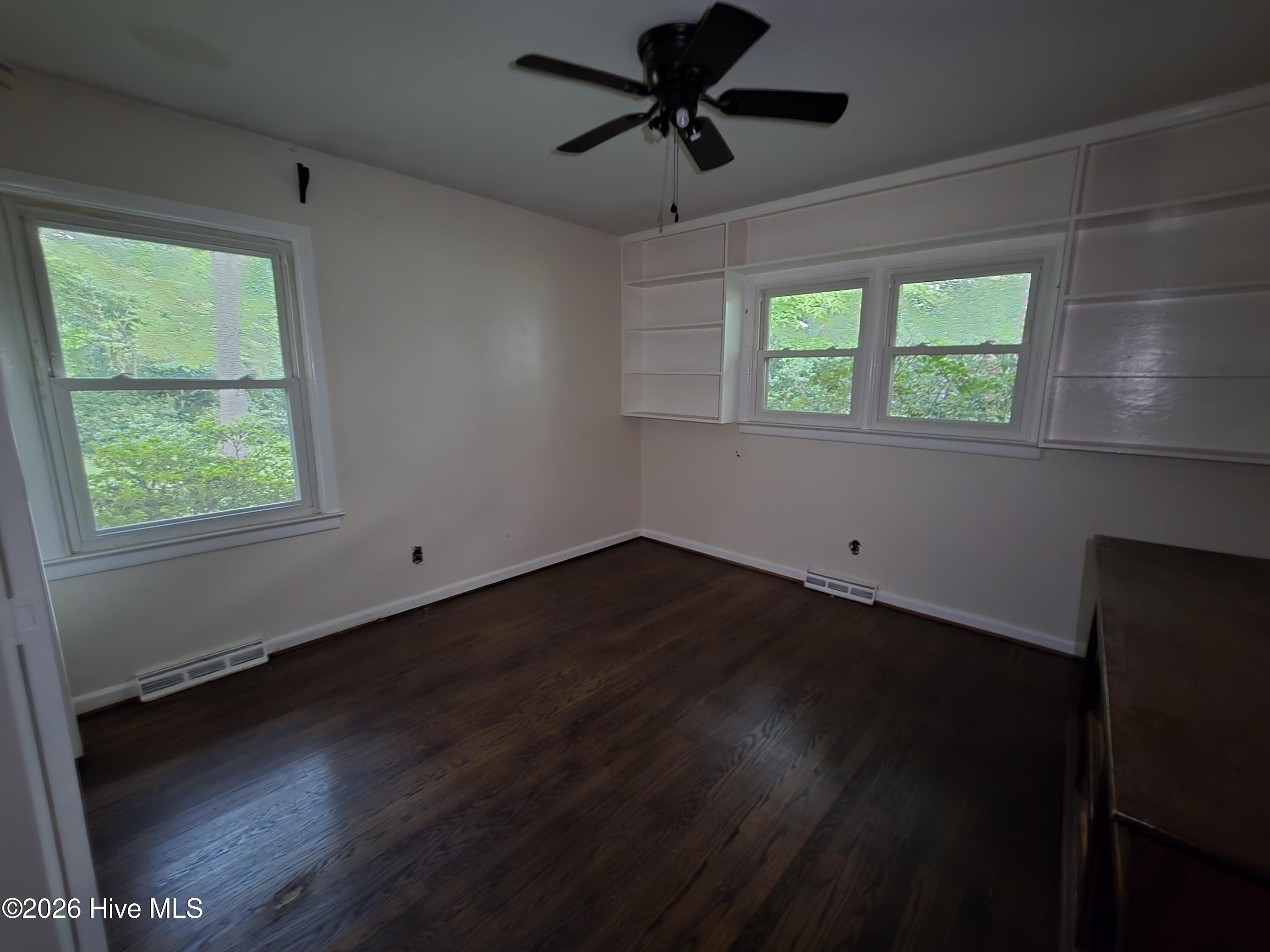 3100 Summit Road Property Photo 5