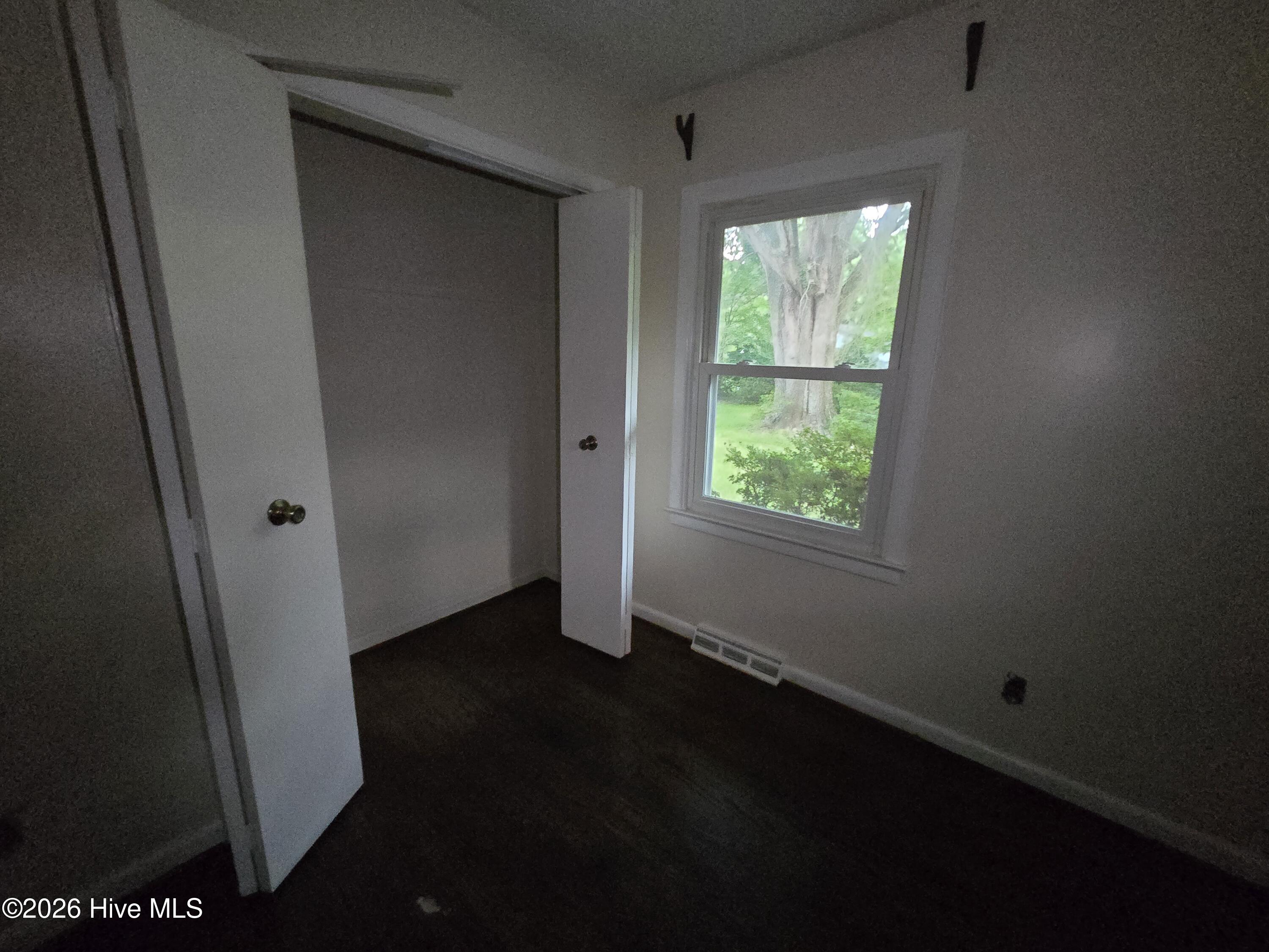 3100 Summit Road Property Photo 6