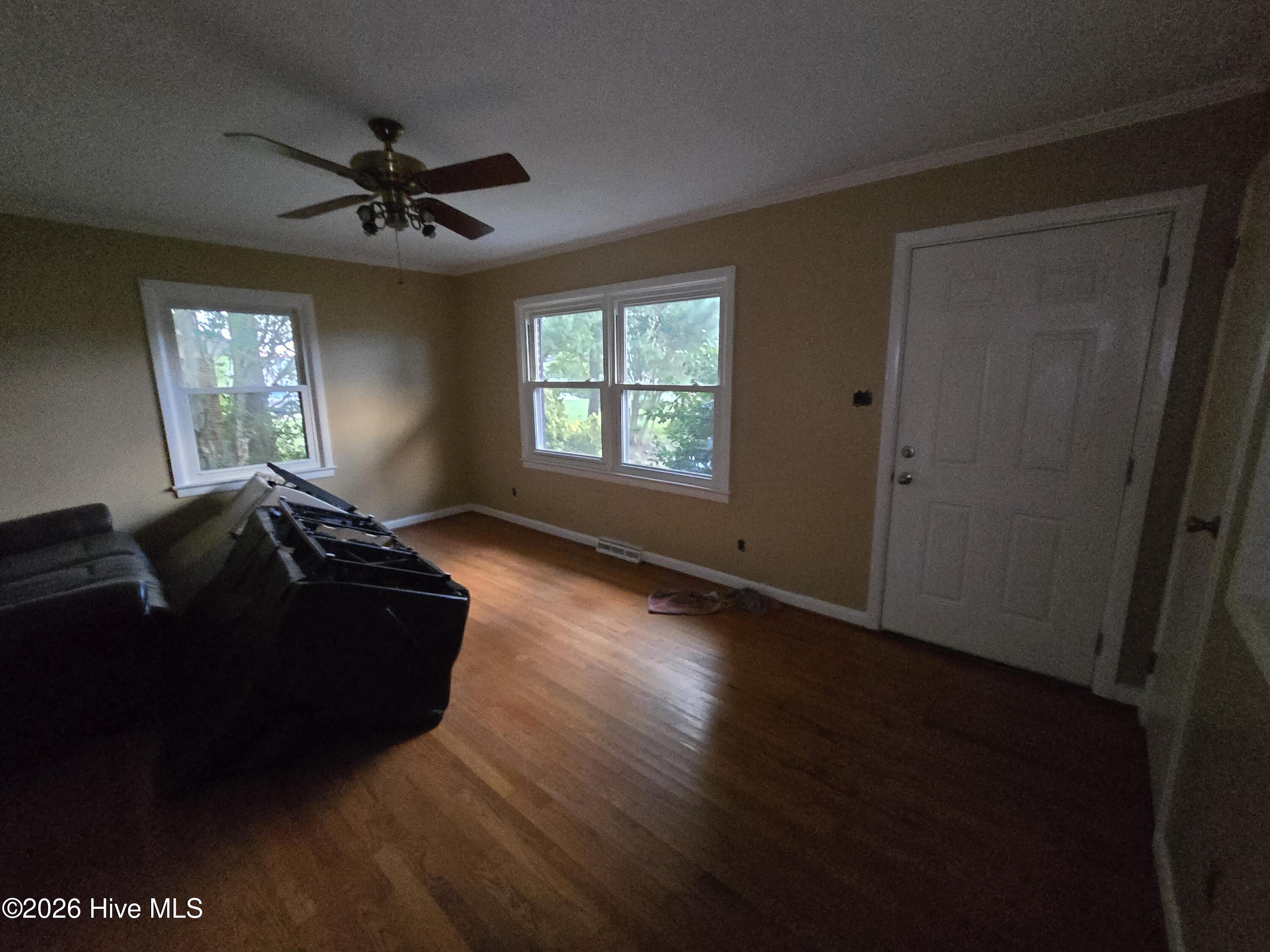 3100 Summit Road Property Photo 9