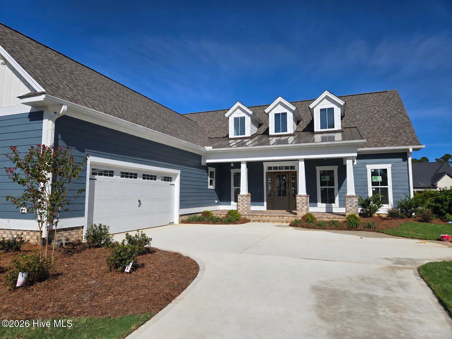 7362 Foxbriar Drive Property Photo 1