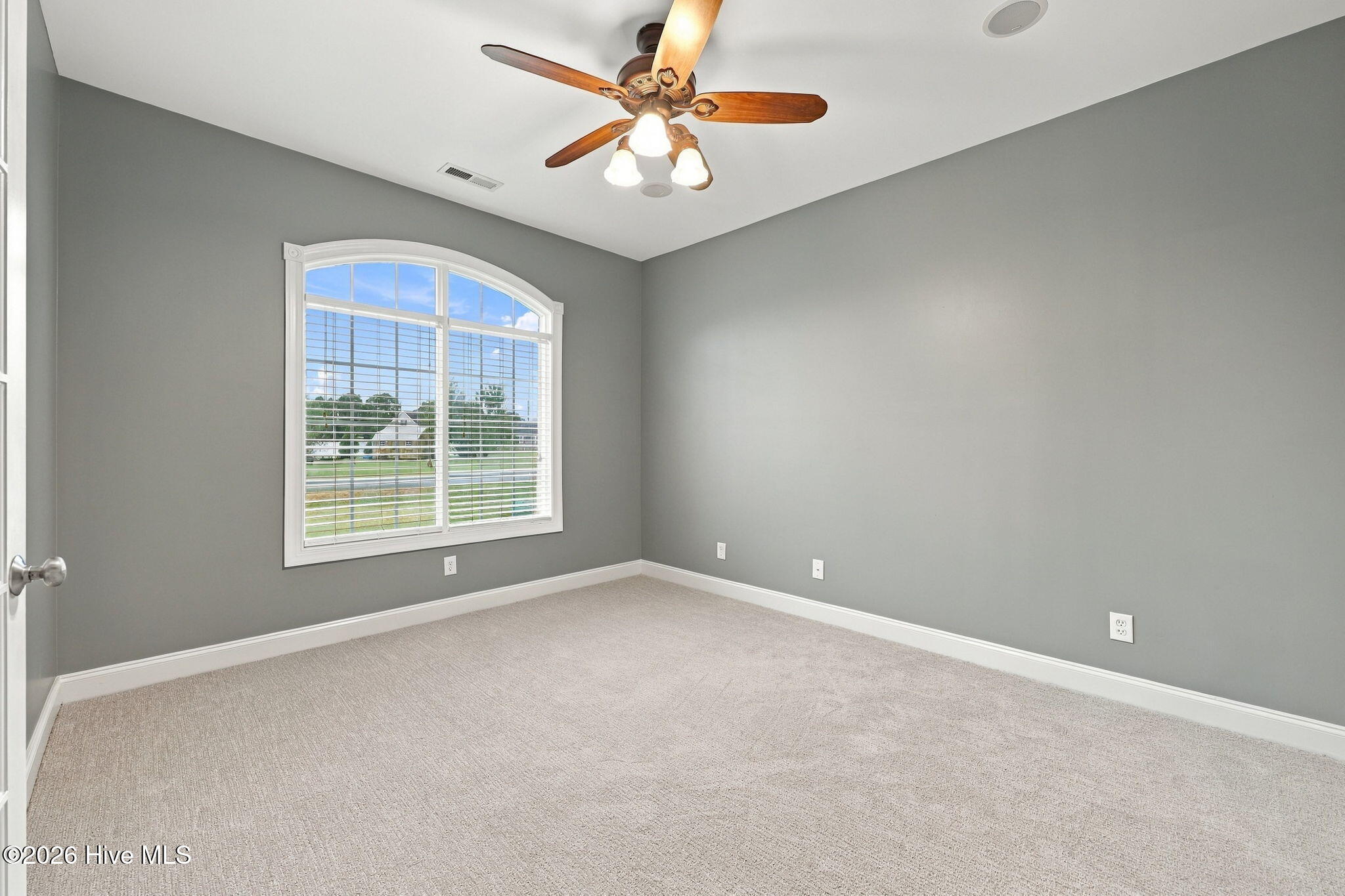 2604 River Oak Drive Property Photo 5