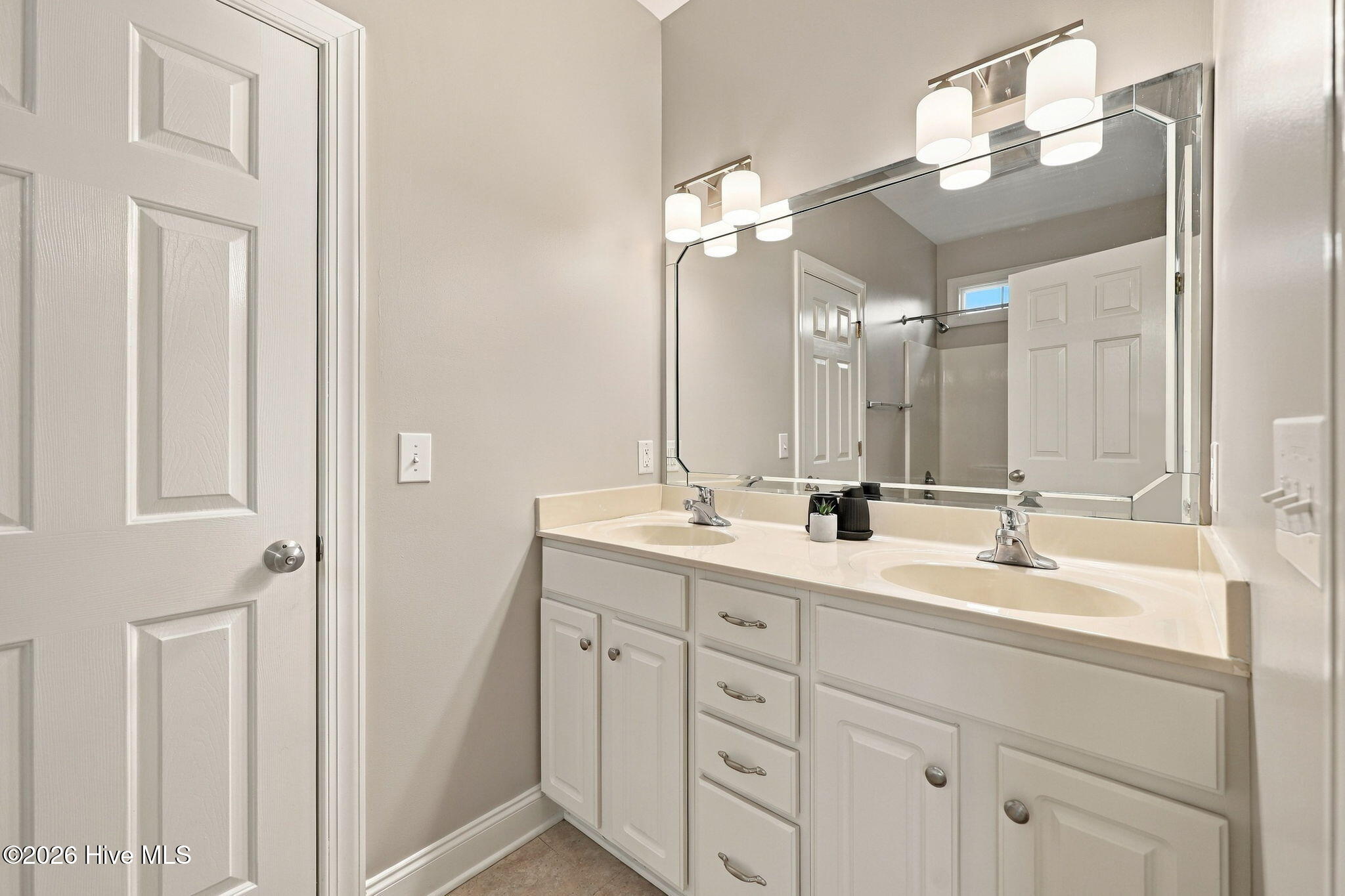 2604 River Oak Drive Property Photo 29