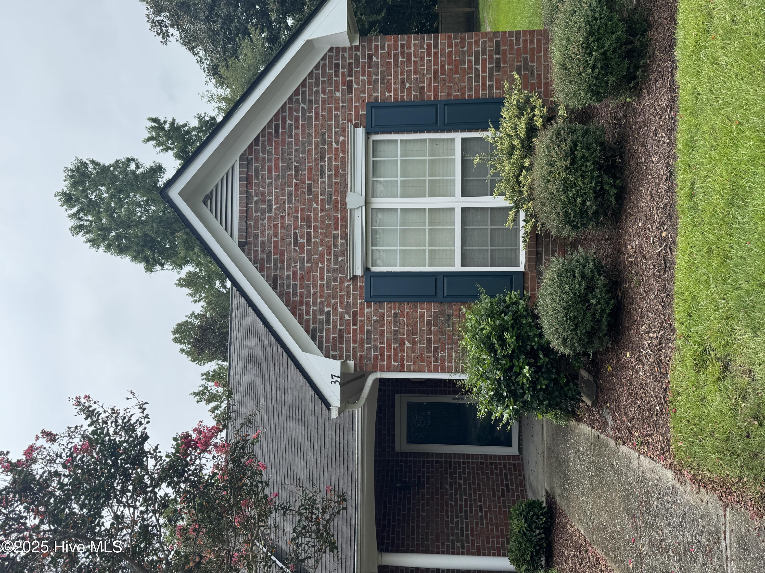 1600 Sturdivant Drive Apt 37 Property Photo 1