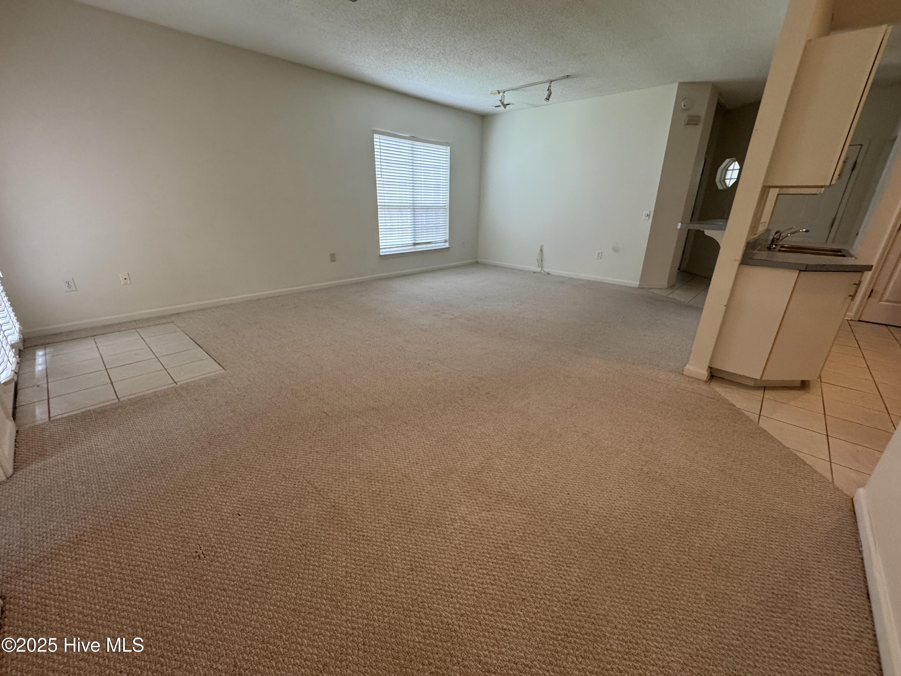 1600 Sturdivant Drive Apt 37 Property Photo 4