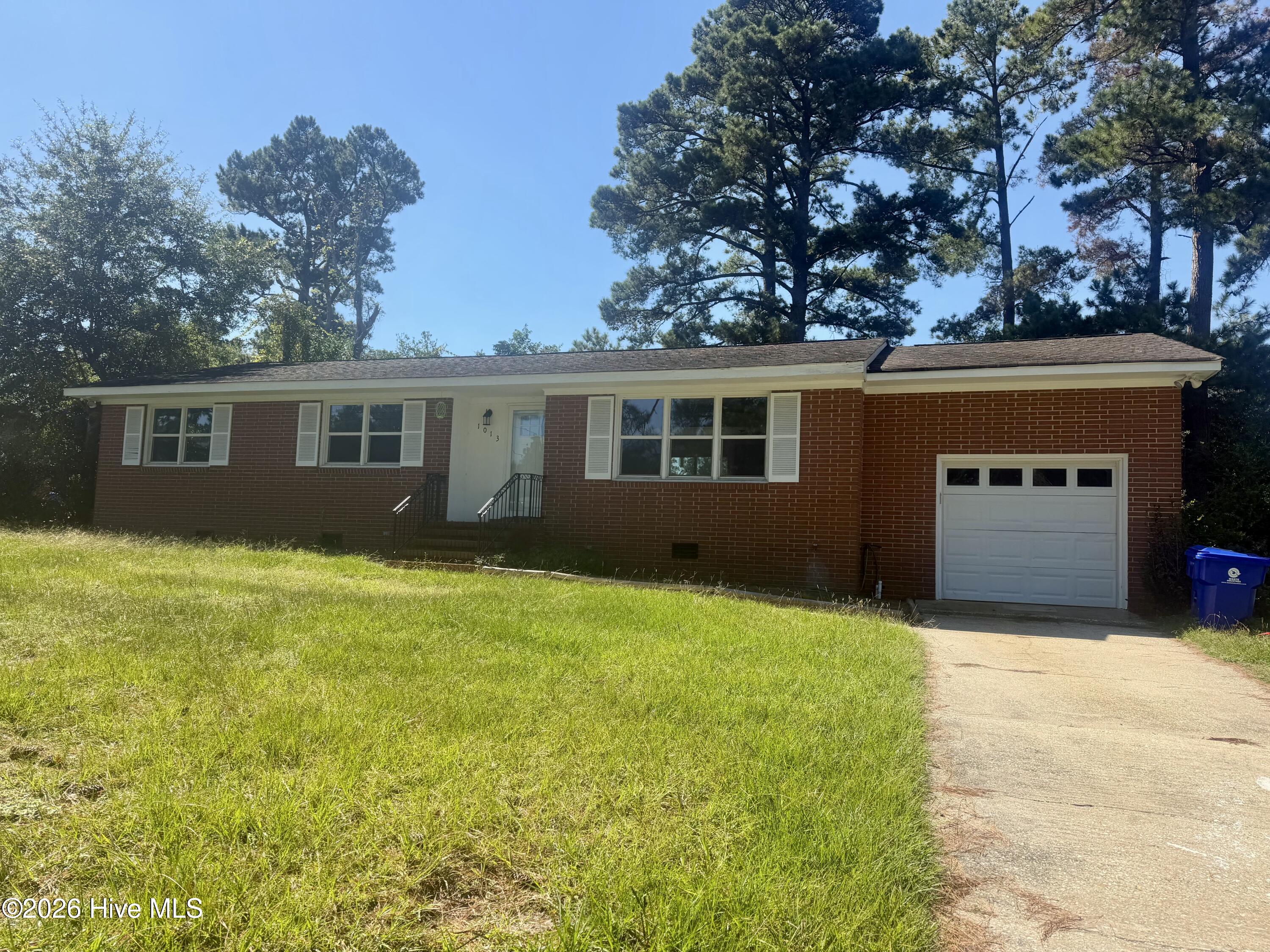 1013 Glenlea Drive Property Photo 1