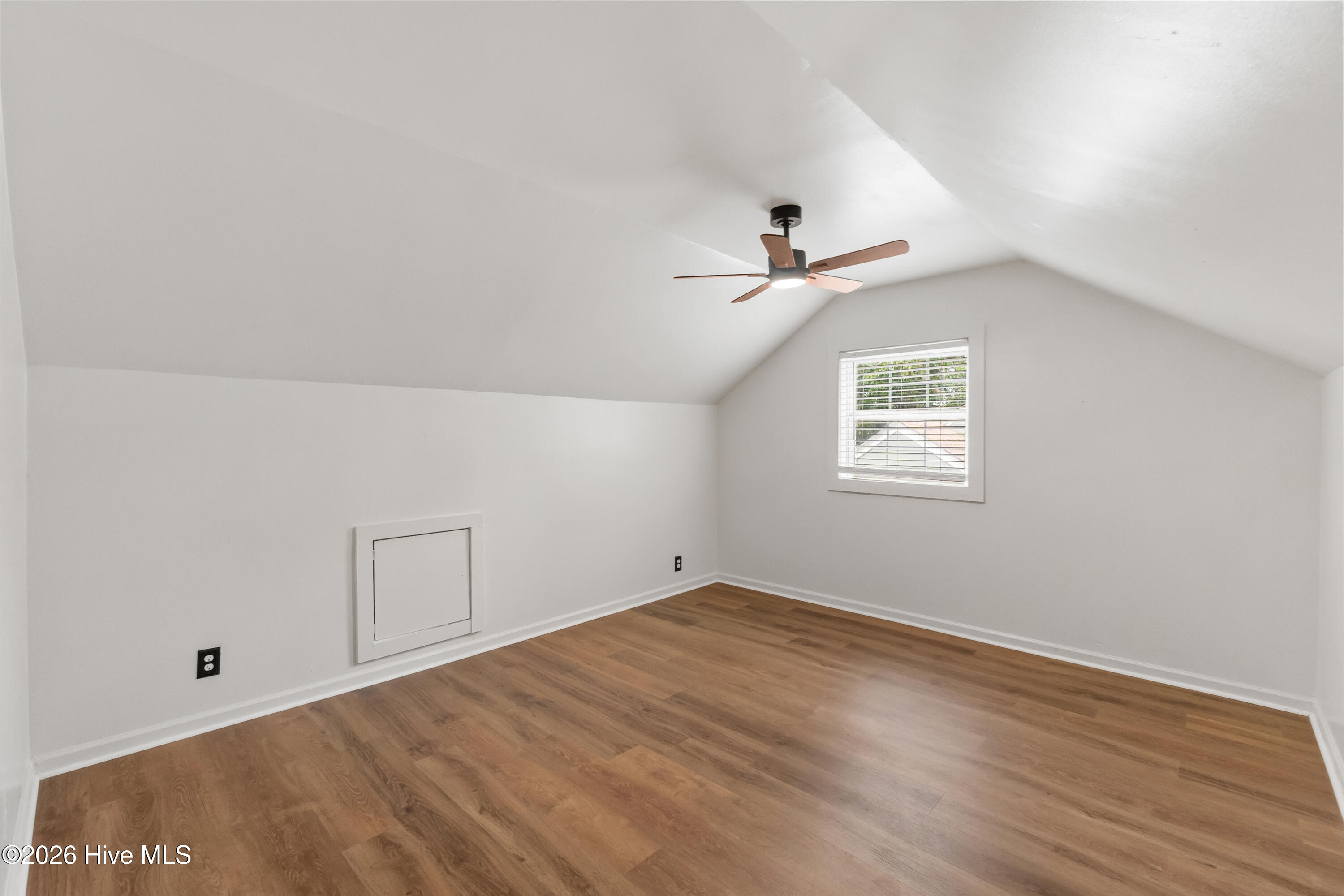 110 Pritchard Street Property Photo 21