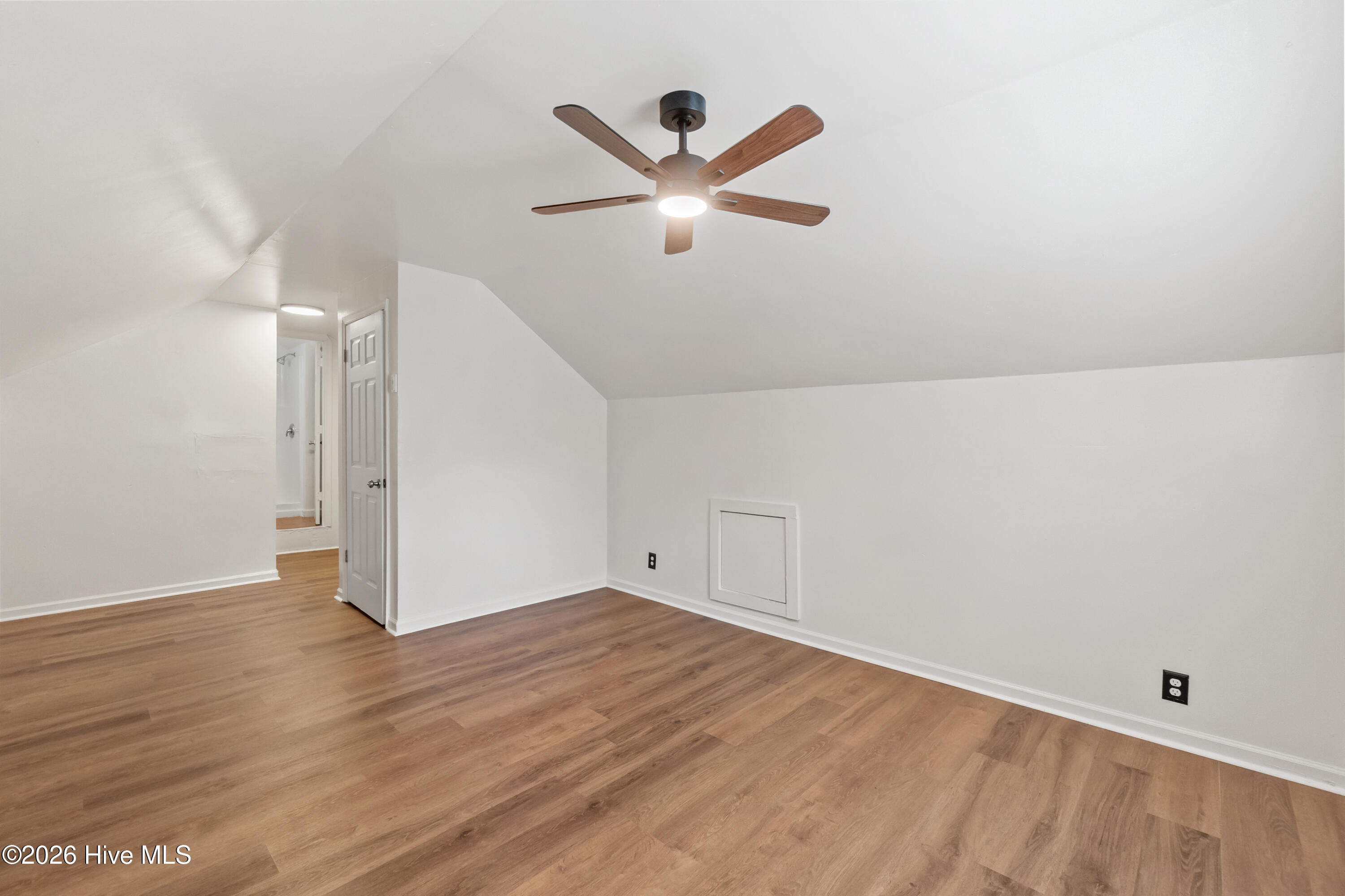 110 Pritchard Street Property Photo 23