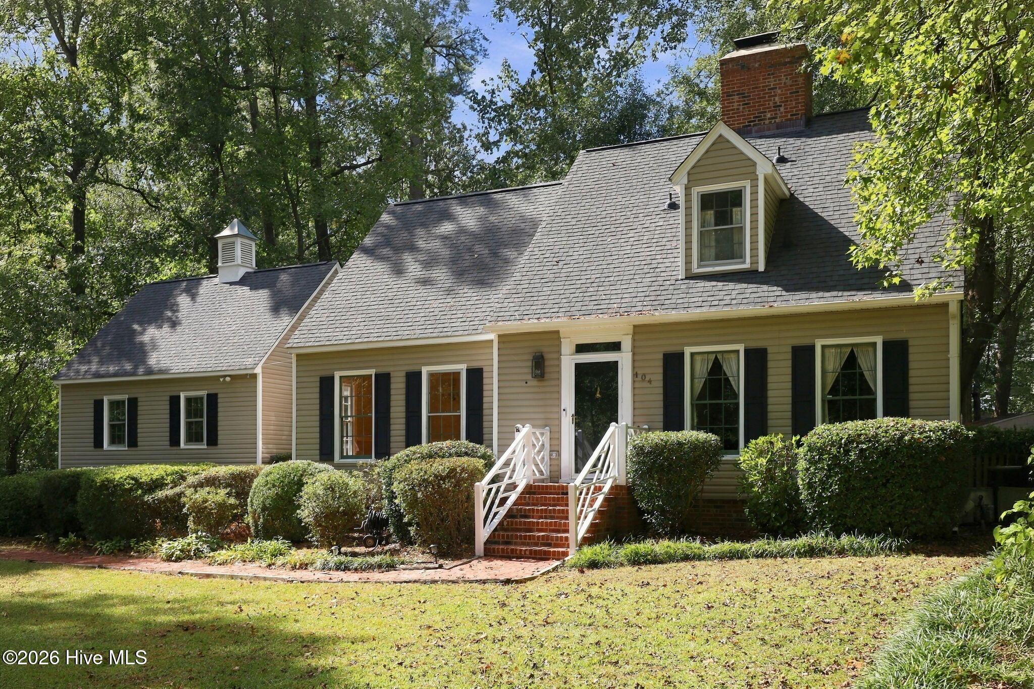 104 Windermere Court Property Photo 1
