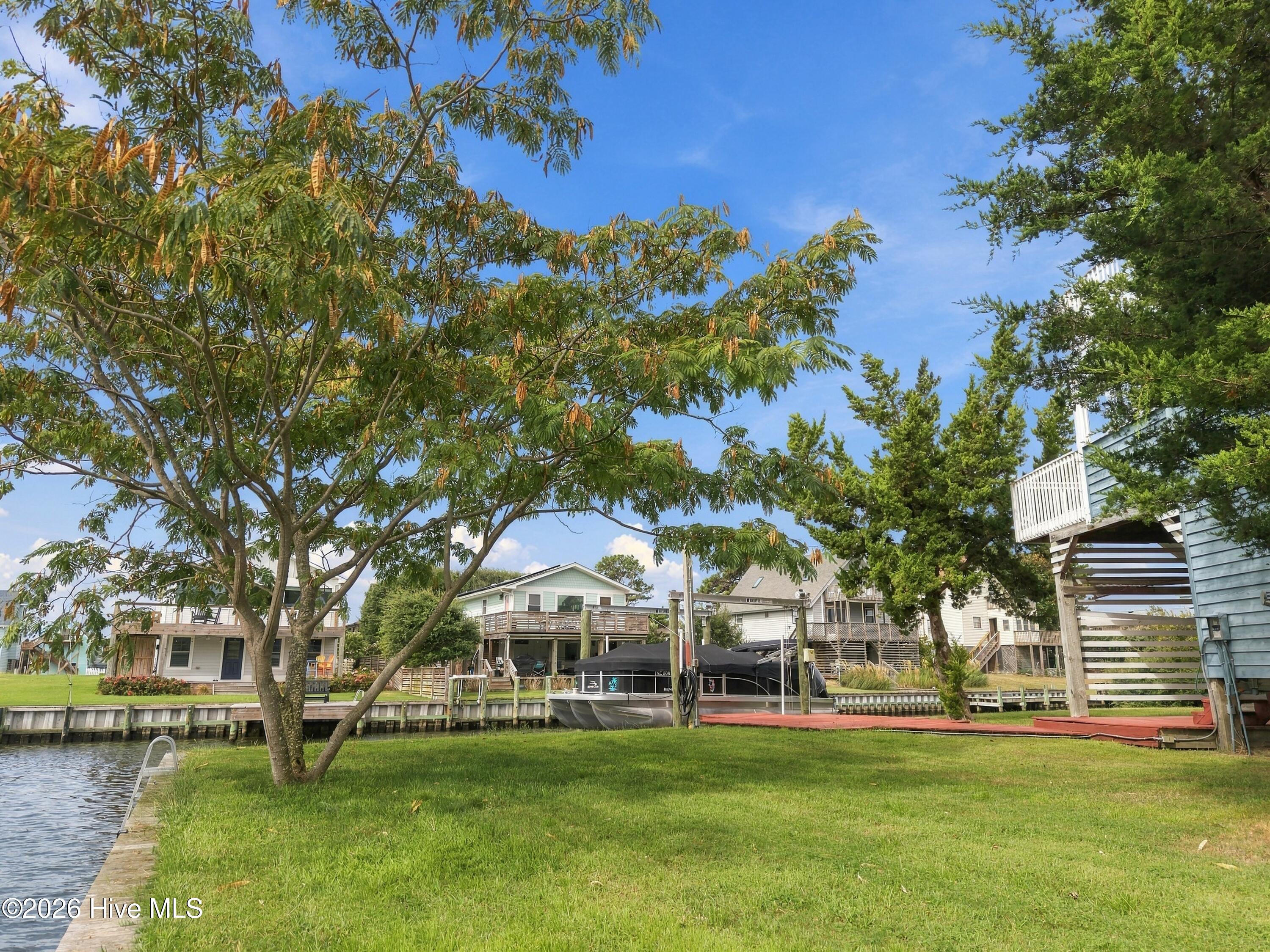 213 W Amberjack Court Property Photo 15