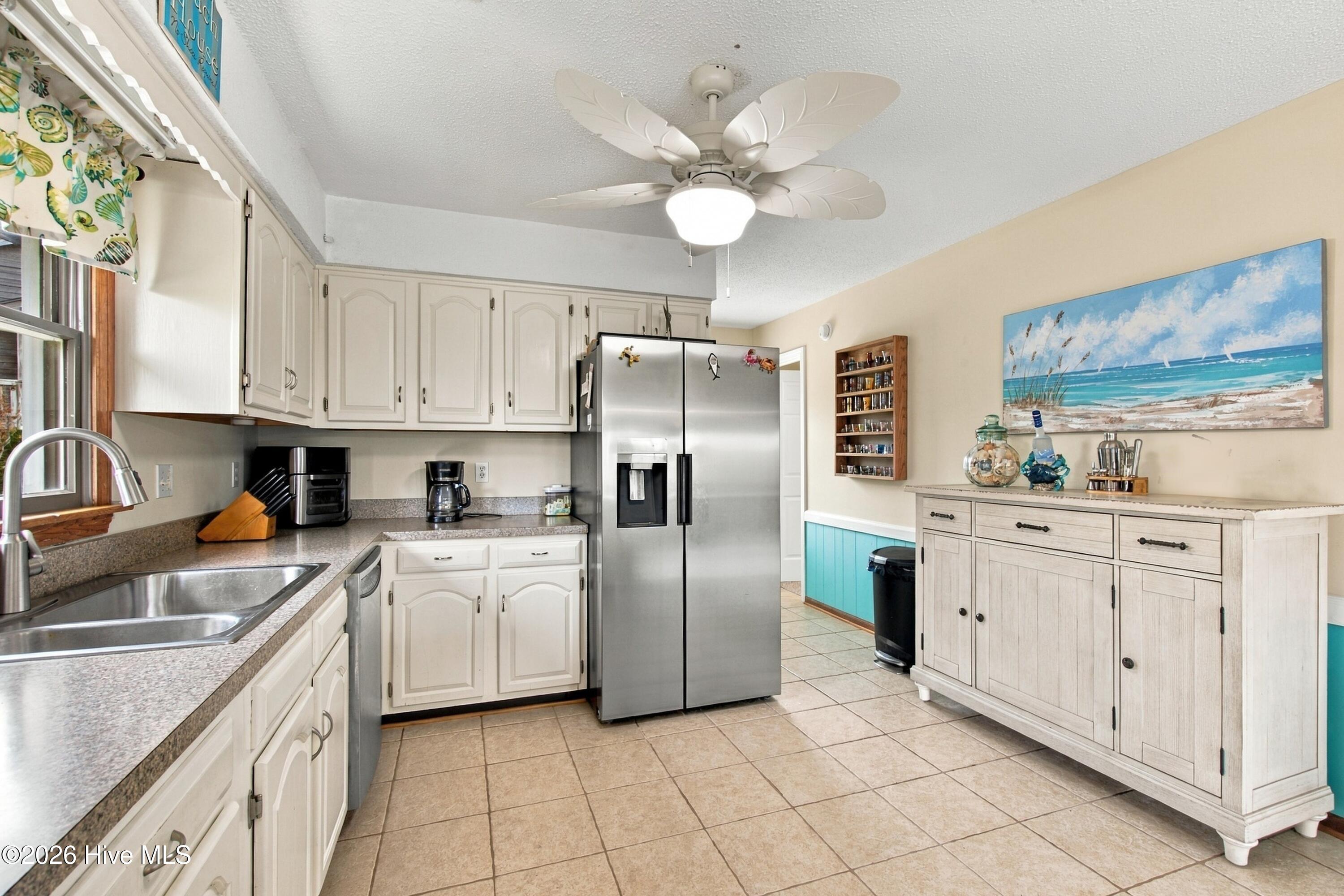 213 W Amberjack Court Property Photo 25