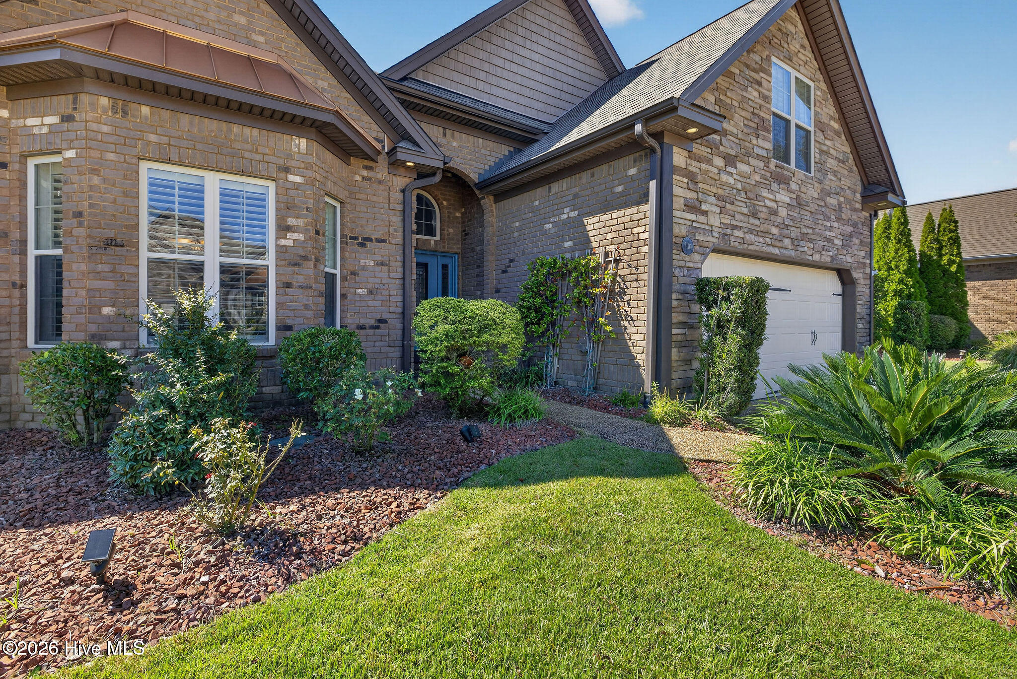 7108 Trailmark Road Property Photo 5