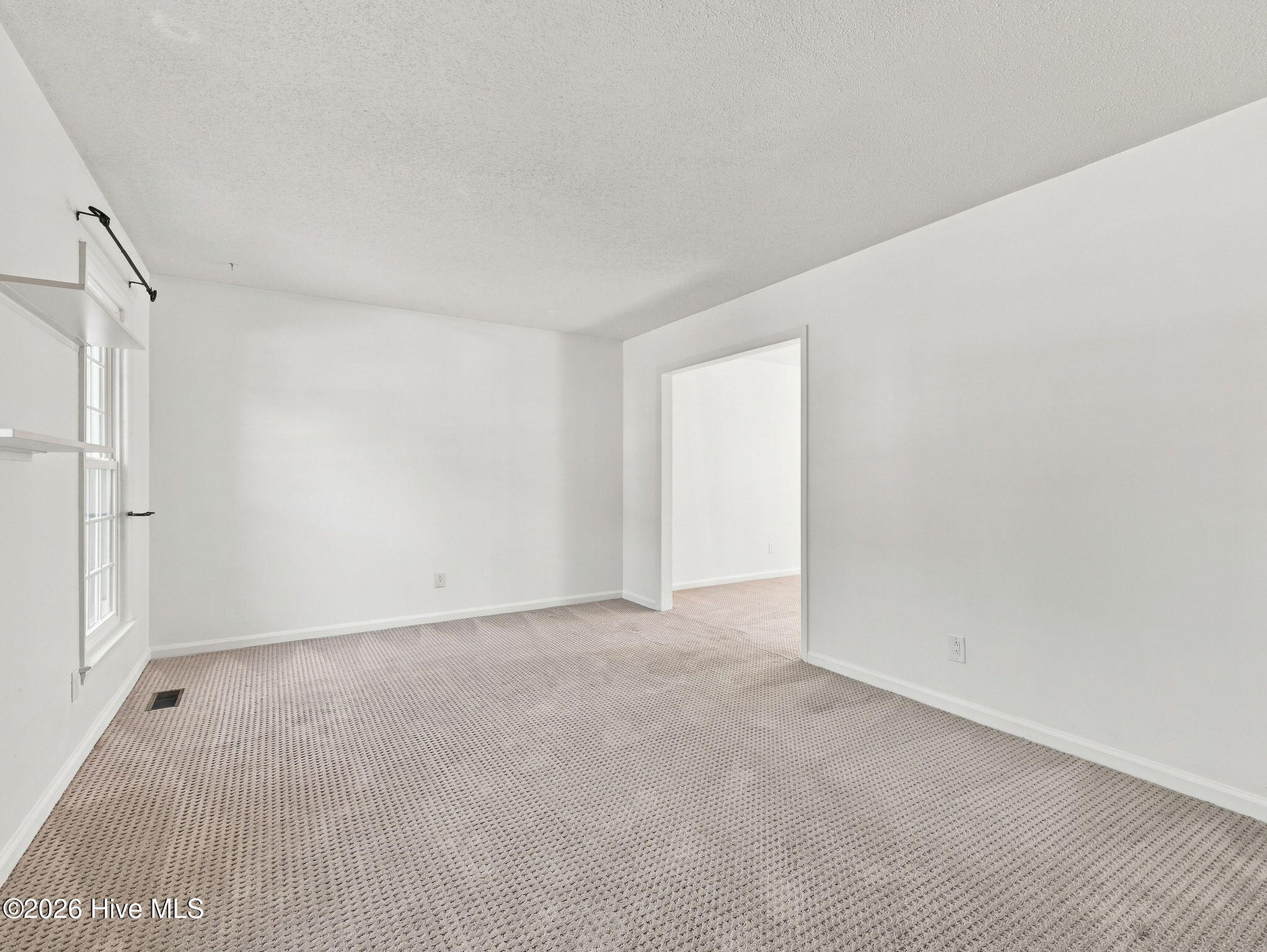 123 Robinhood Drive Property Photo 5