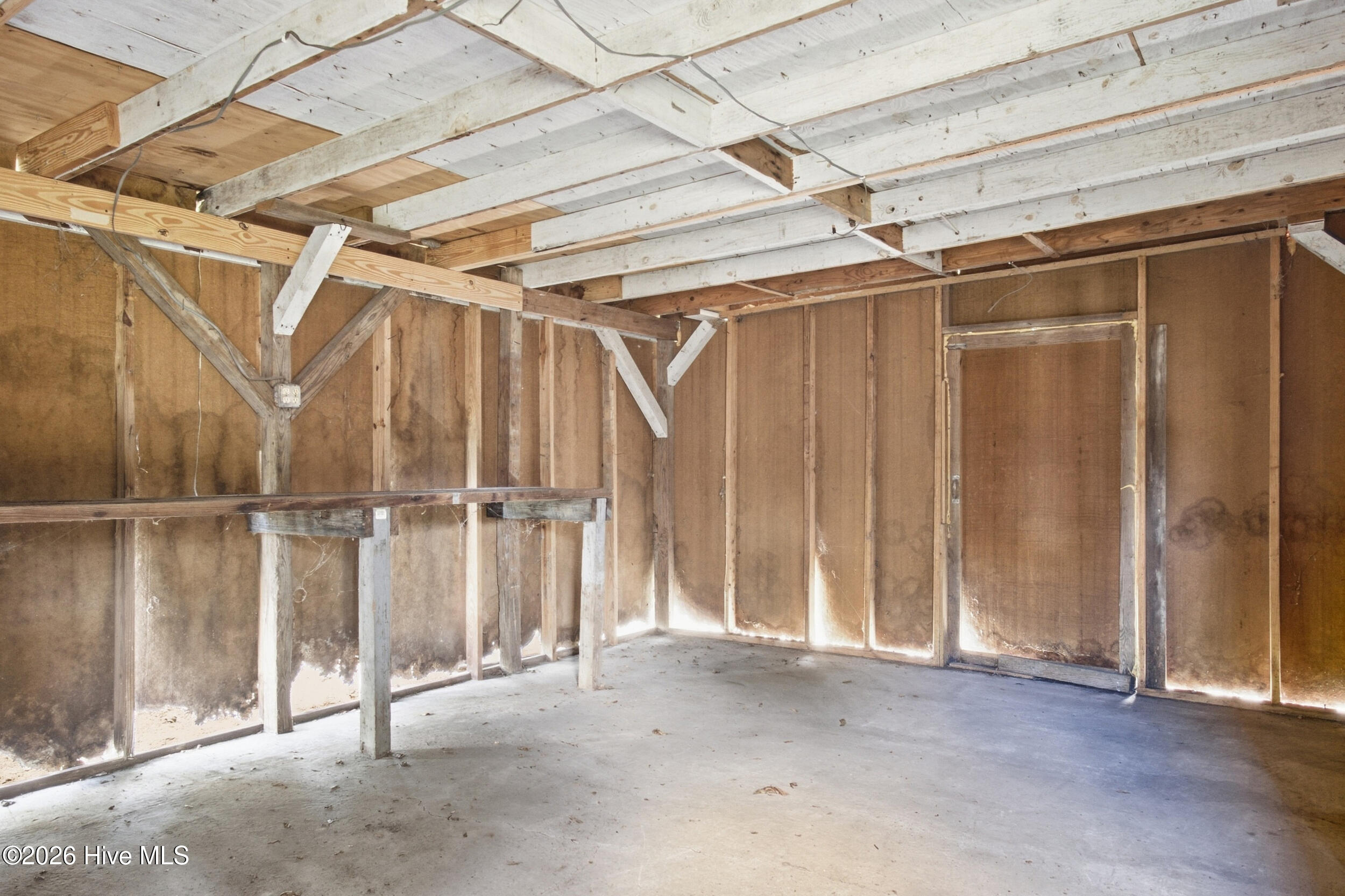 109 E Walnut Street Property Photo 35