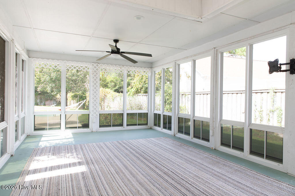6600 Dorrington Drive Property Photo 14