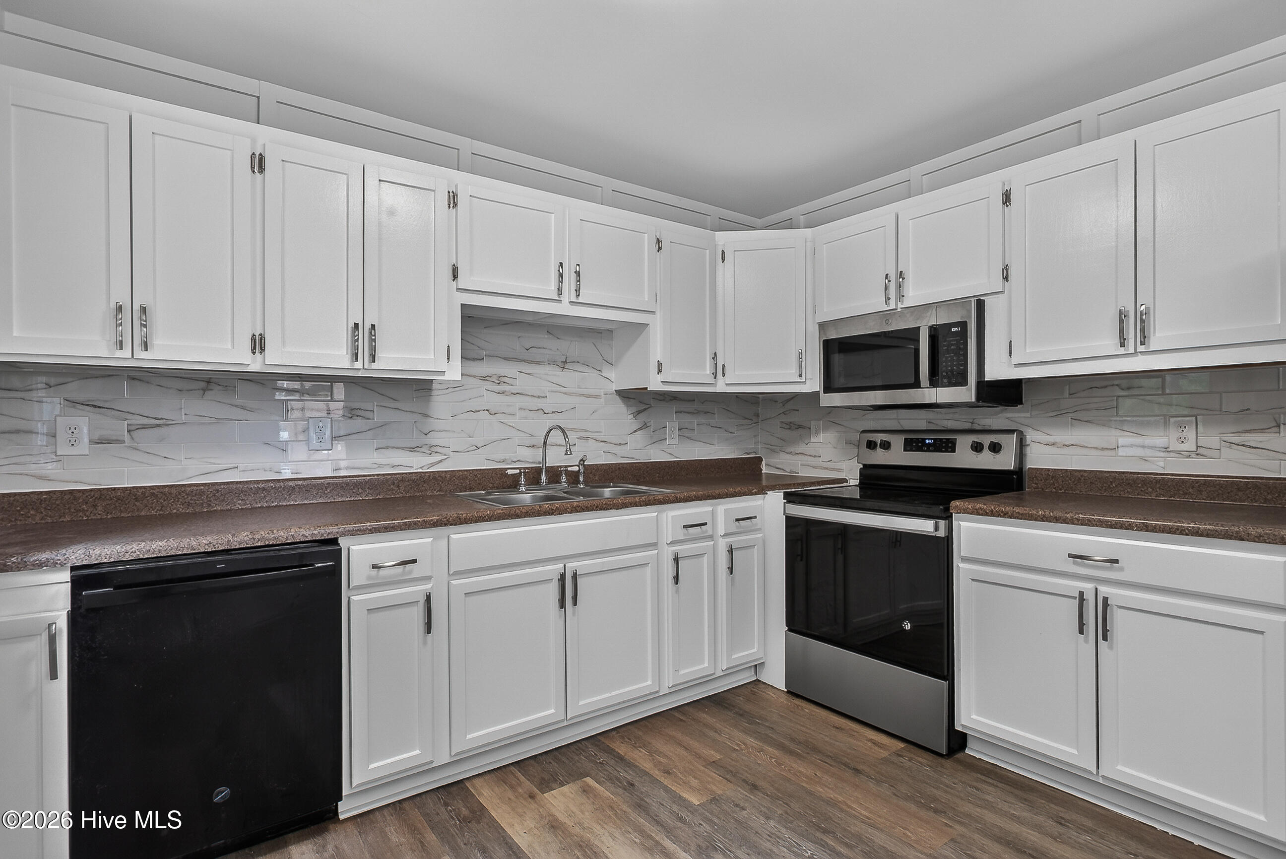 113 Cole Drive Property Photo 11