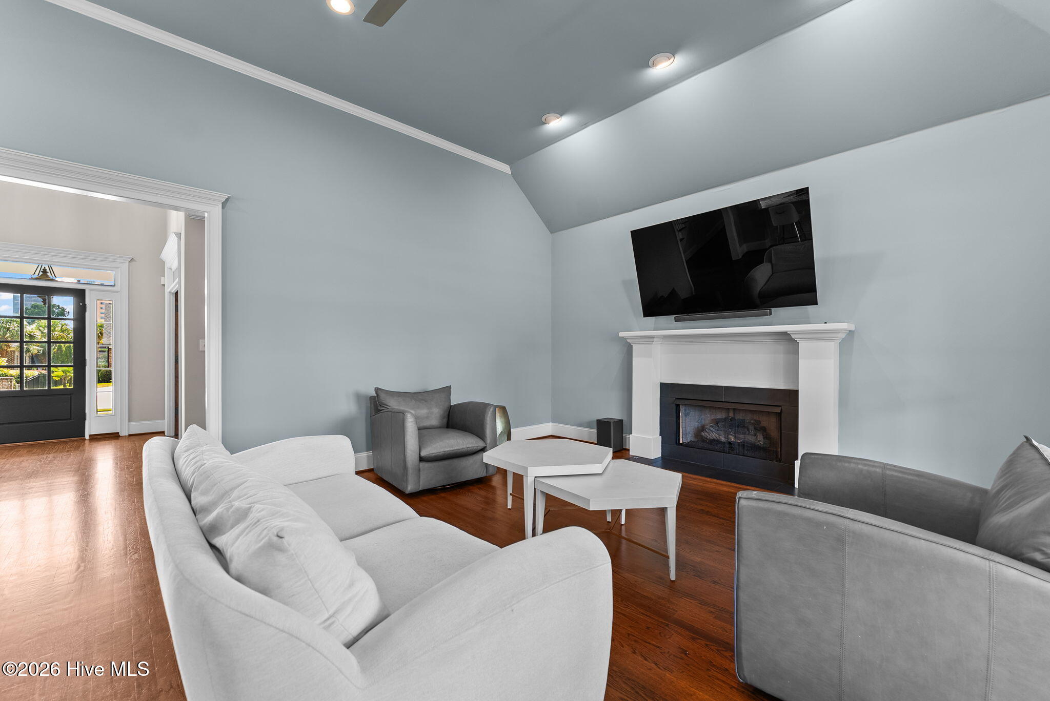 441 E Shoreline Drive Property Photo 15