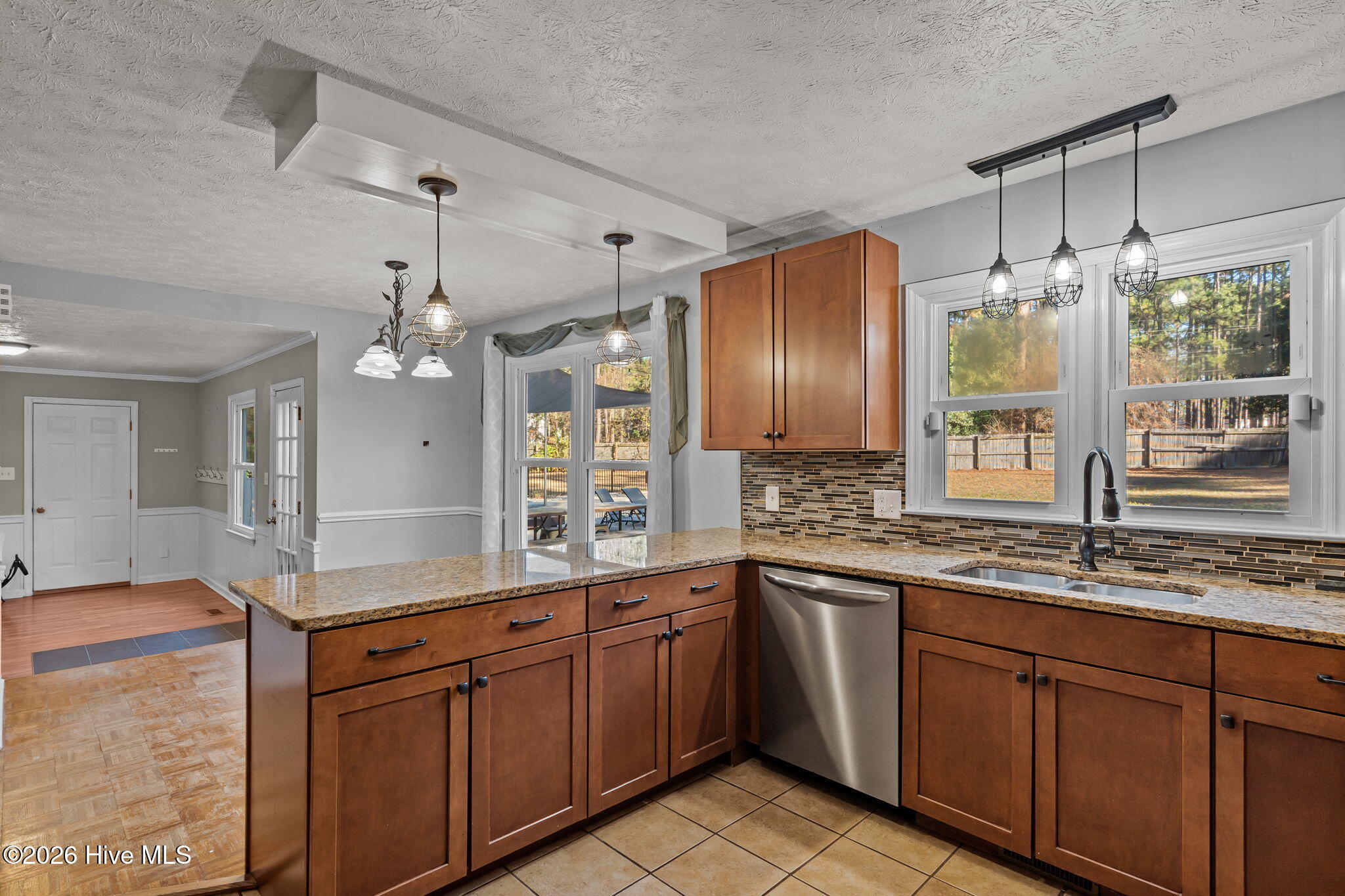 215 Canterbury Road Property Photo 15