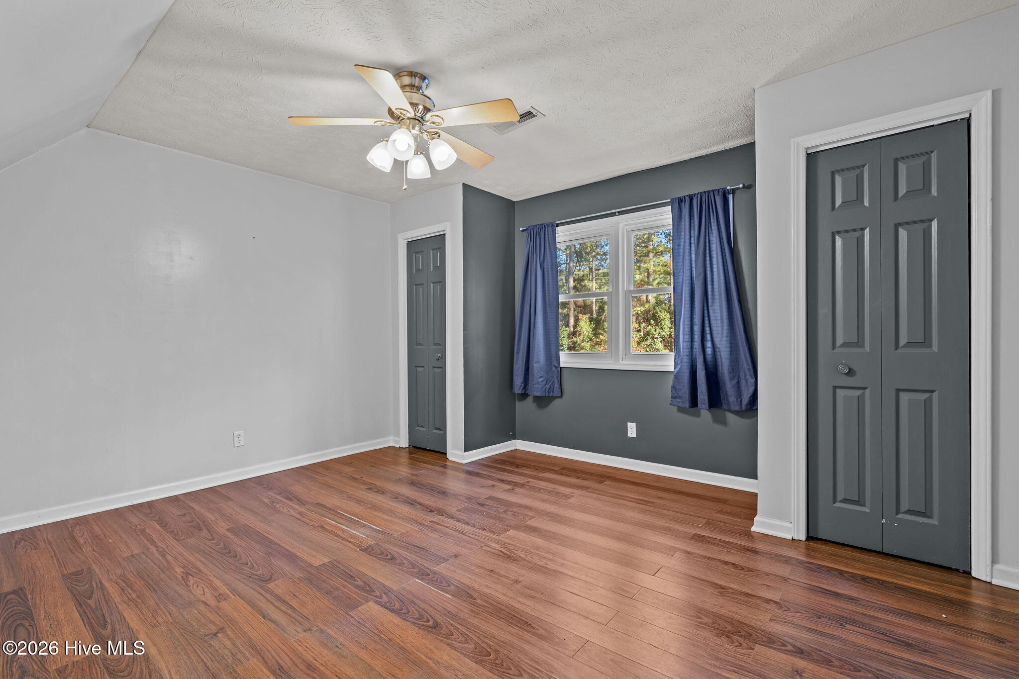 215 Canterbury Road Property Photo 26