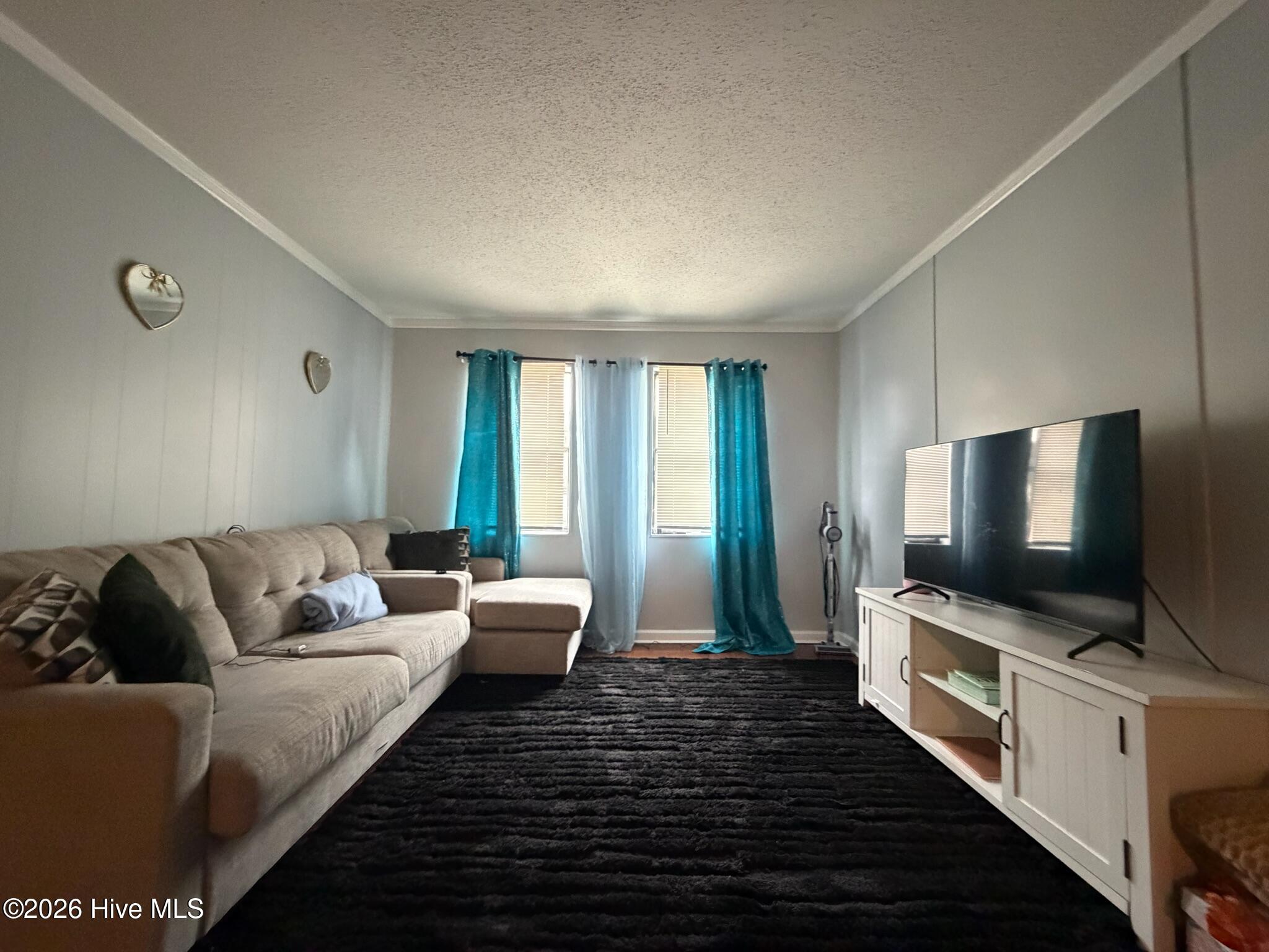 108 Ravenwood Drive Property Photo 4