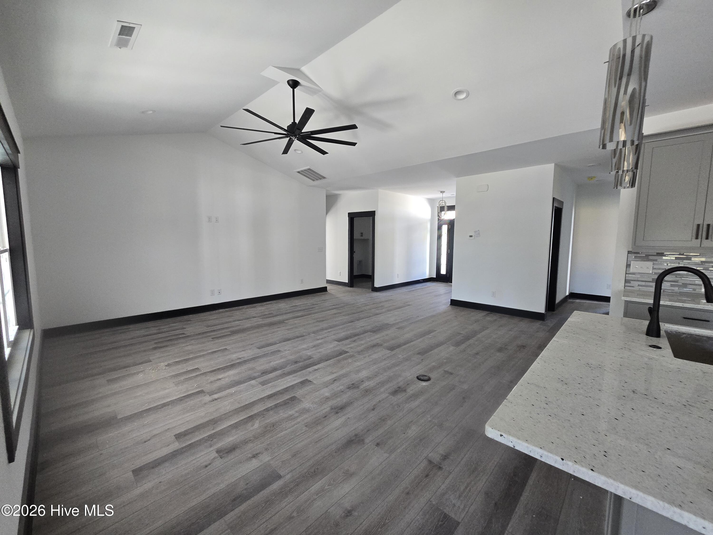 107 Weathersbee Drive Property Photo 7