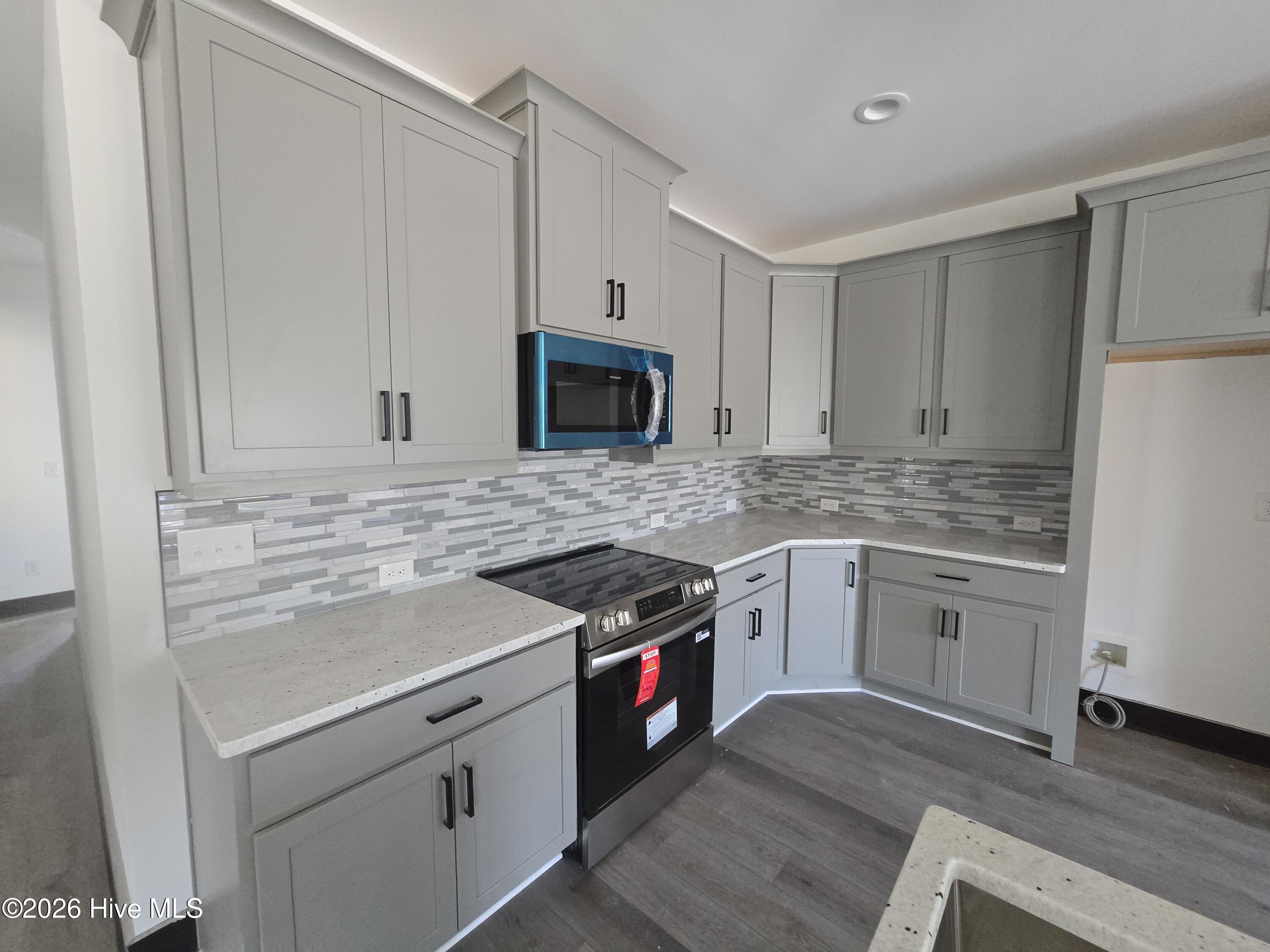 107 Weathersbee Drive Property Photo 10