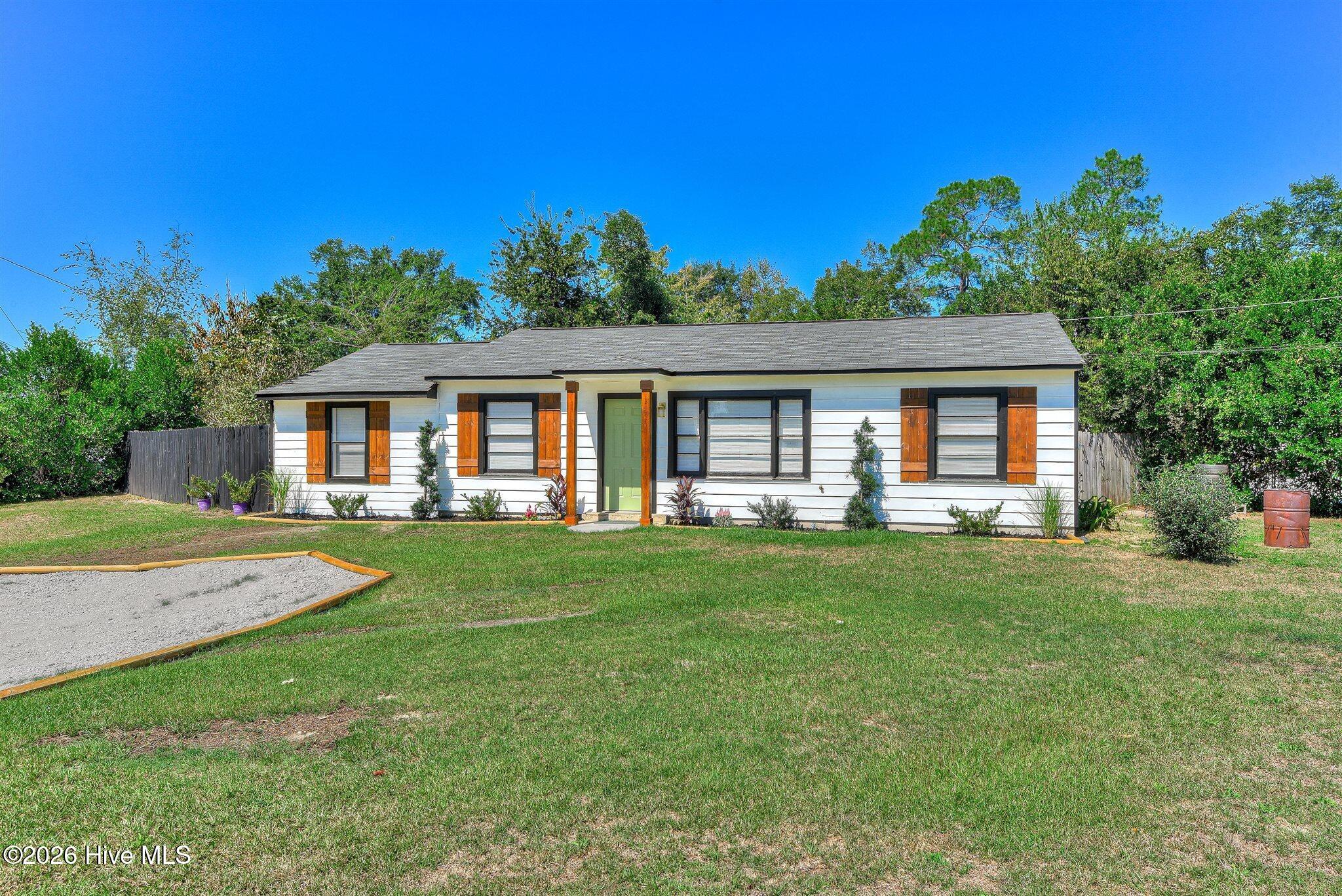 2424 Demetree Way Property Photo 1