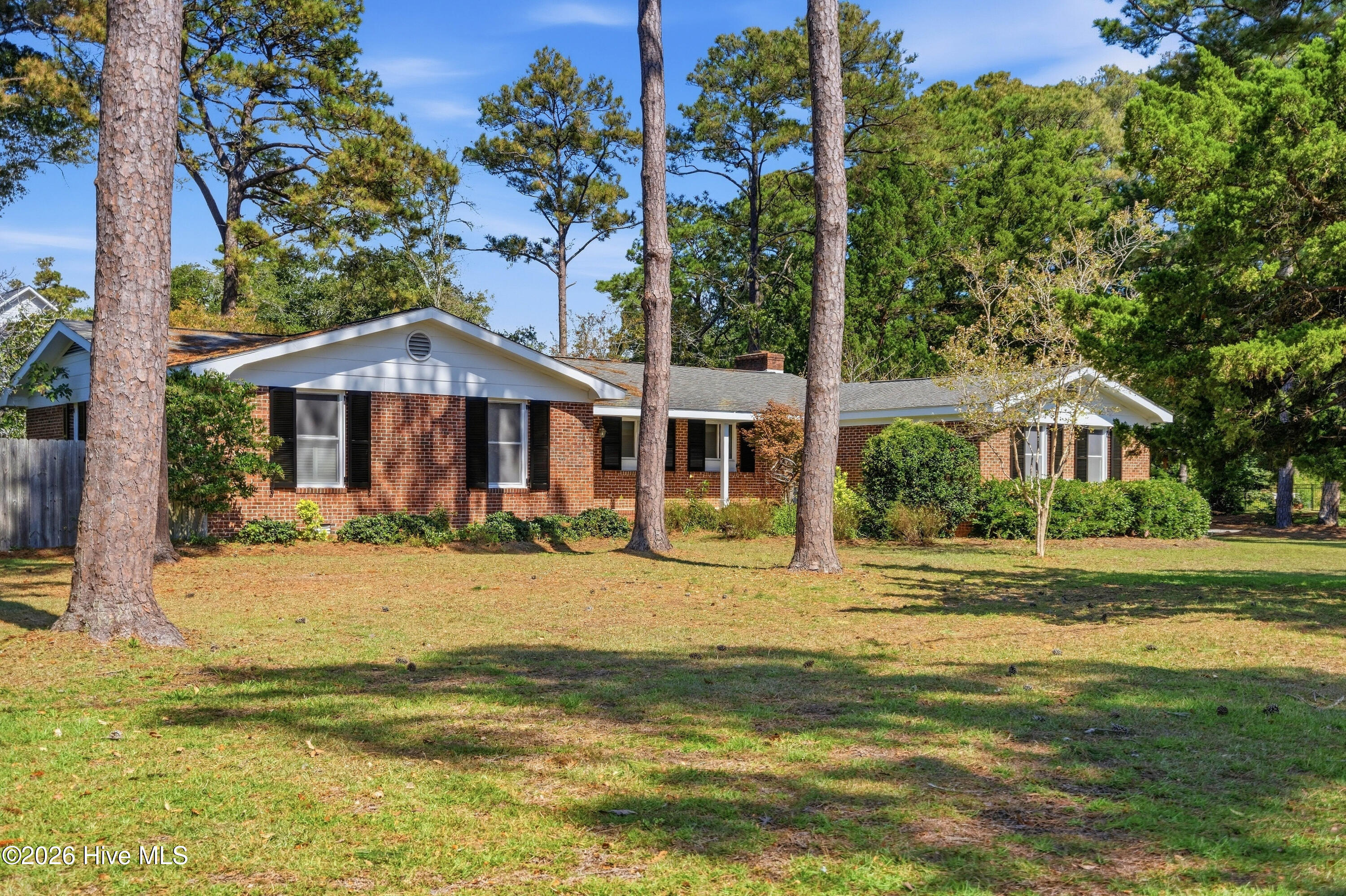 216 Lands End Road Property Photo 2