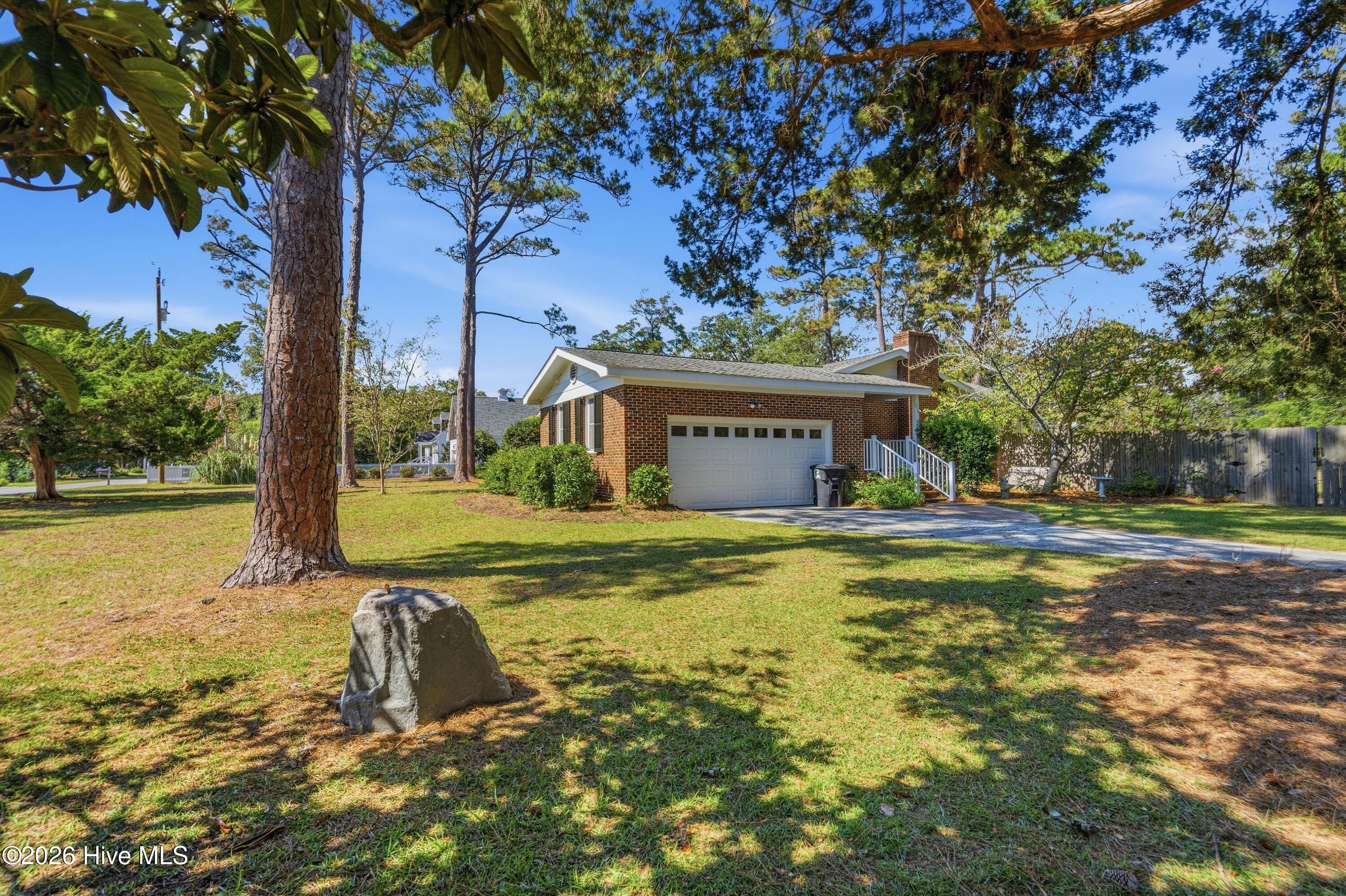 216 Lands End Road Property Photo 4