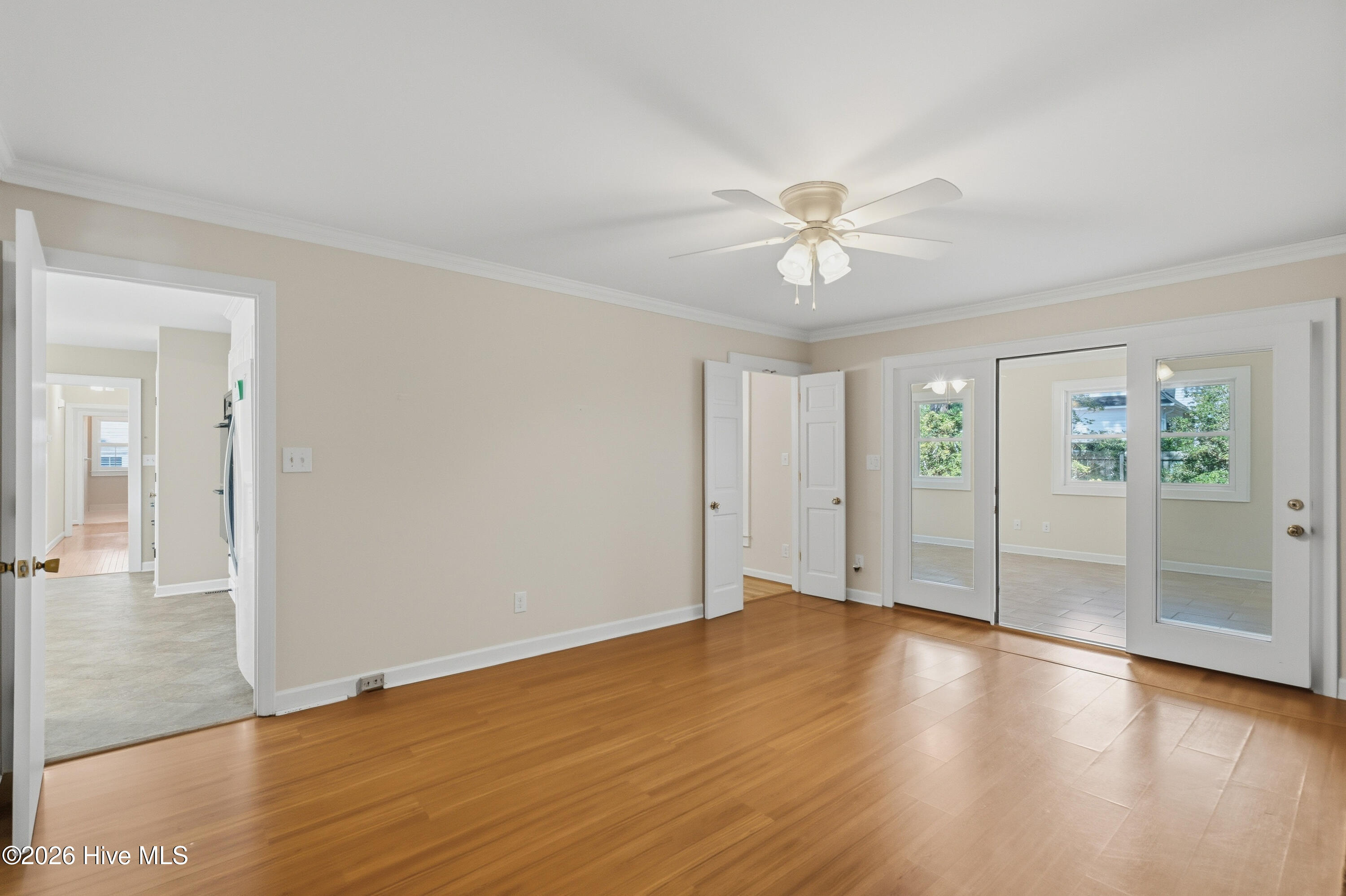 216 Lands End Road Property Photo 8